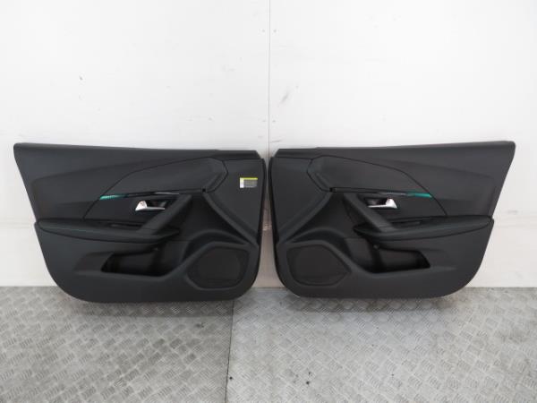 Seats set PEUGEOT 2008 II (U_) Imagem-5