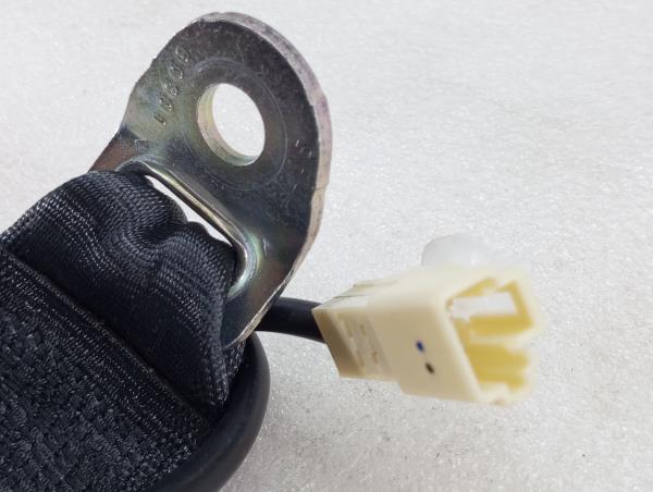 Pré-tensor cinto frente esquerdo SUZUKI Swift V (RZ, AZ) Imagem-1