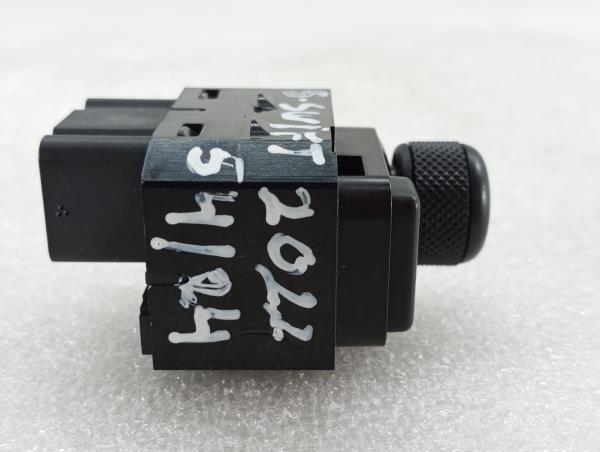 Botão / interruptor electromecânico / relé SUZUKI Swift V (RZ, AZ) Imagem-3