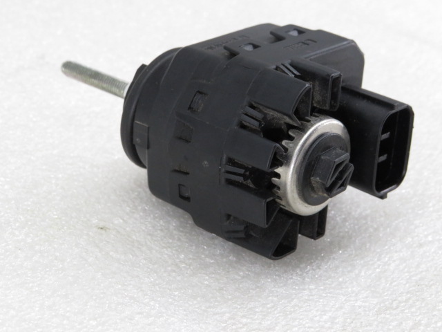 Botão / interruptor electromecânico / relé SUZUKI Swift V (RZ, AZ) Imagem-1