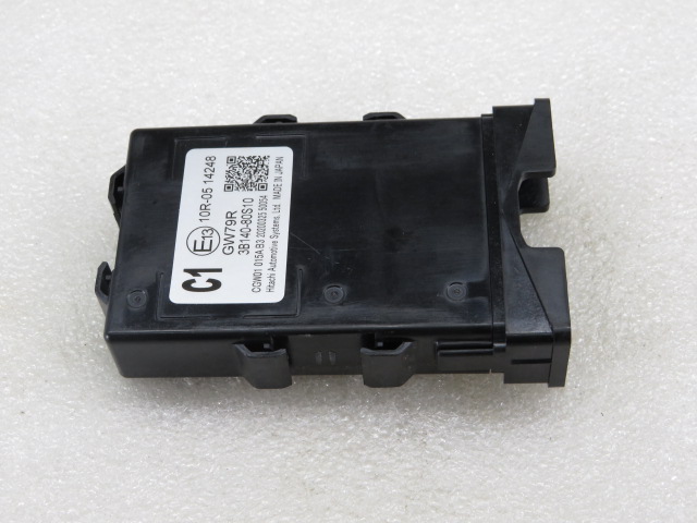 Botão / interruptor electromecânico / relé SUZUKI Swift V (RZ, AZ)