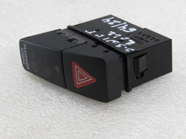 Botão / interruptor electromecânico / relé SUZUKI Swift V (RZ, AZ) Imagem-2