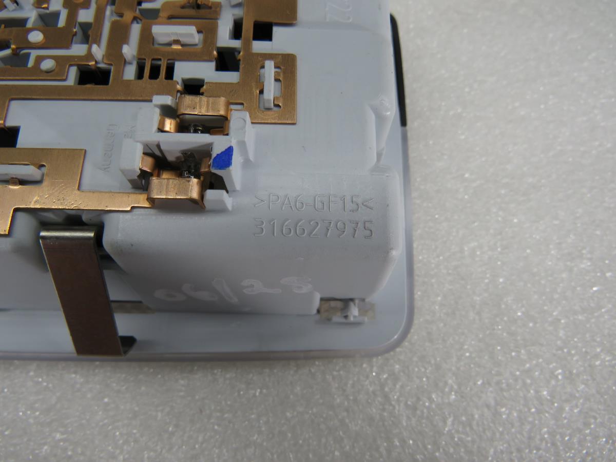 Front seat light OPEL Astra K Sports Tourer Imagem-2