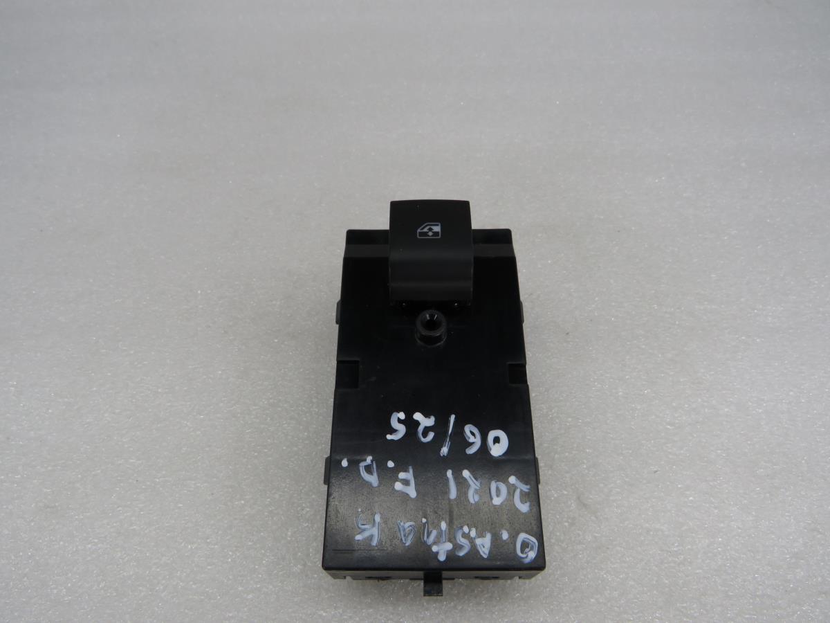 Right Front window control OPEL Astra K Sports Tourer