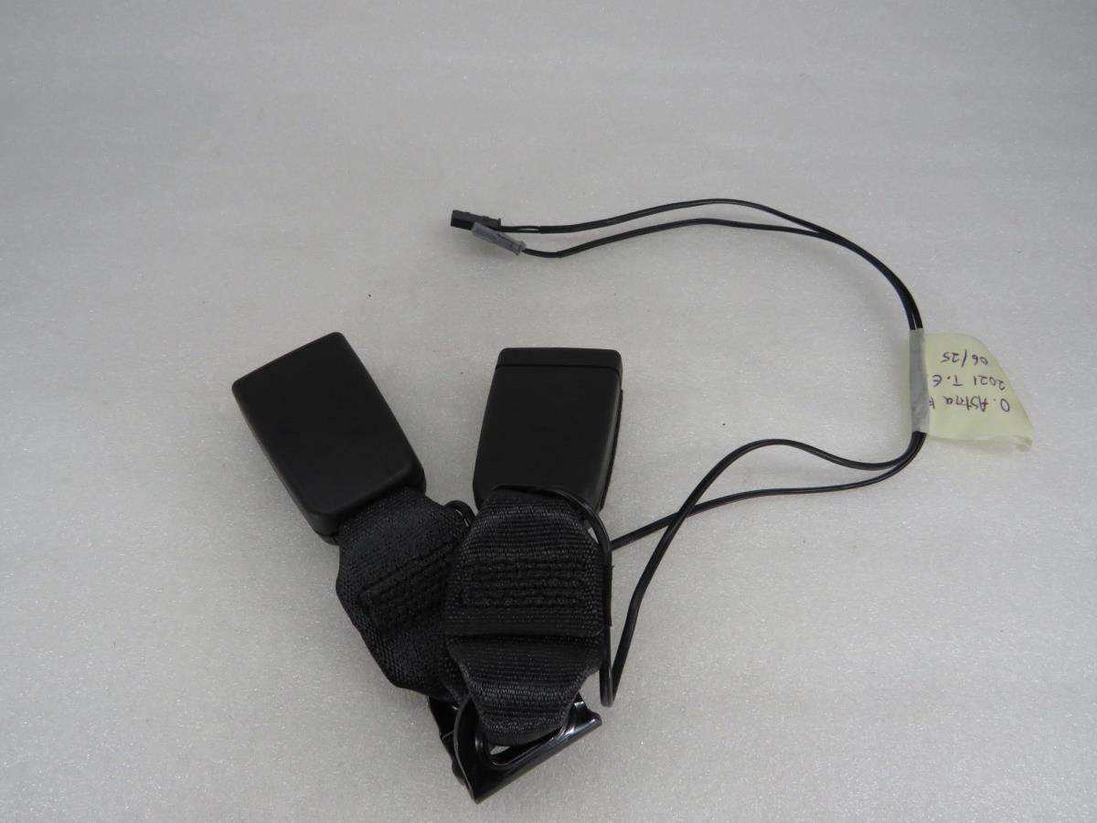 Rear center seatbelt pretensioner OPEL Astra K Sports Tourer