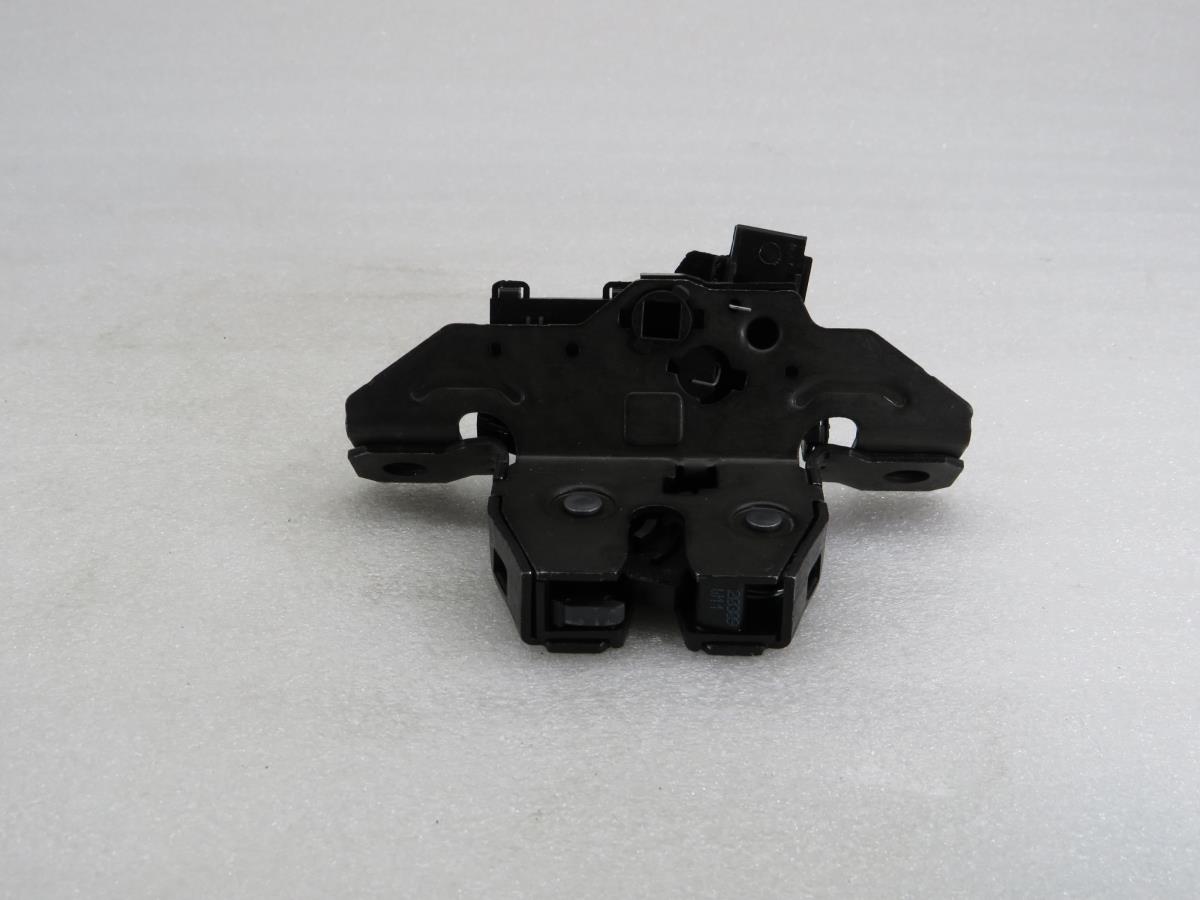 Tailgate Lock /Latch OPEL Astra K Sports Tourer