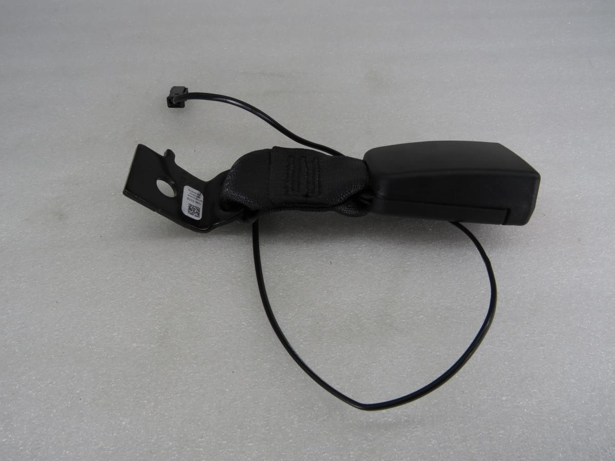 Right rear seatbelt pretensioner OPEL Astra K Sports Tourer