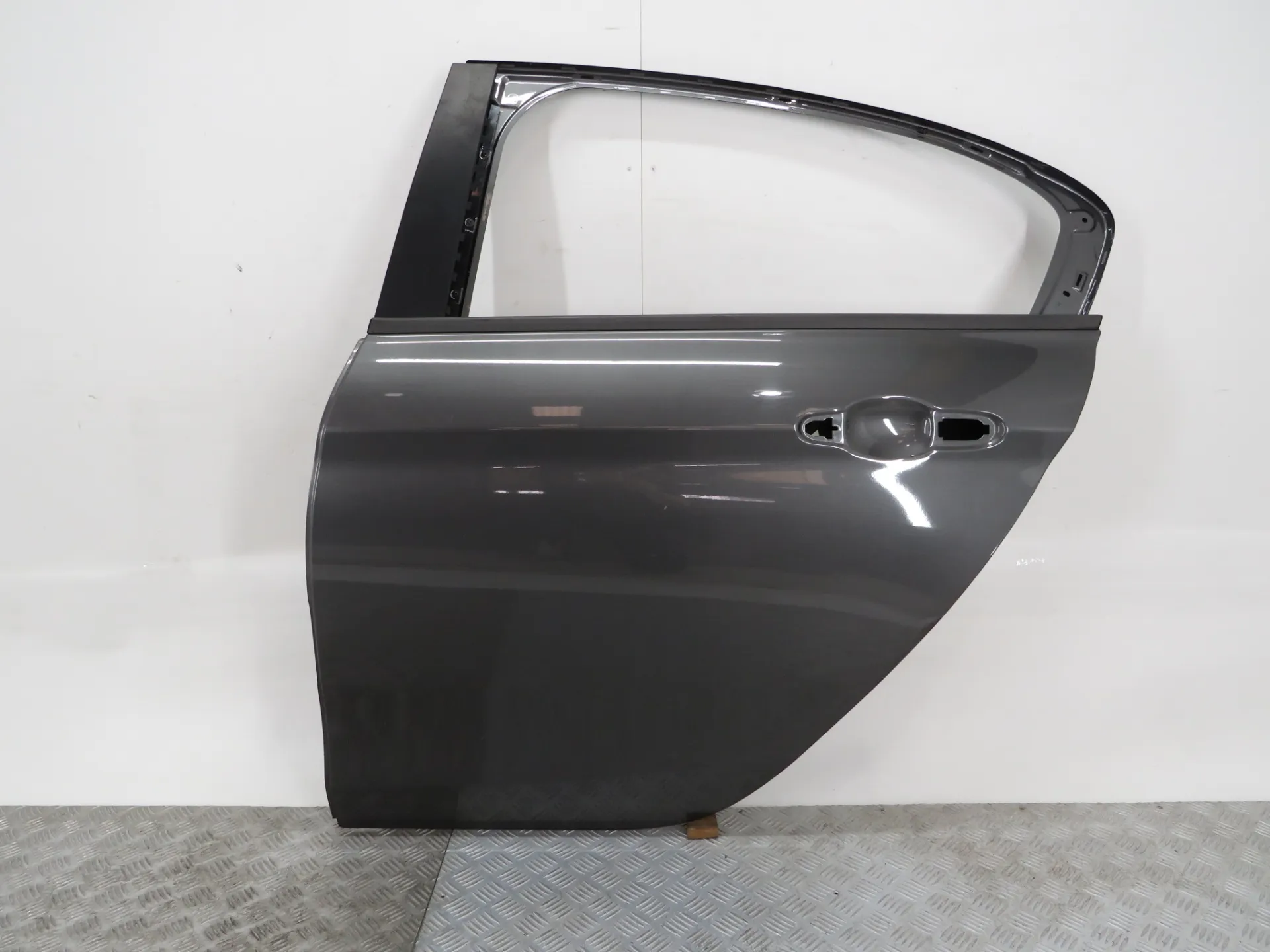 Left rear door FIAT Tipo Hatchback (357_)