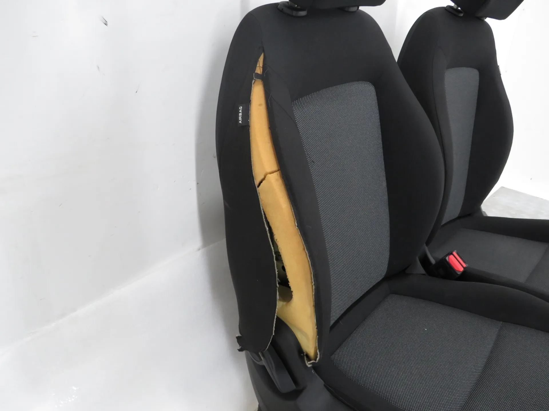 Seats set FIAT Tipo Hatchback (357_) Imagem-1
