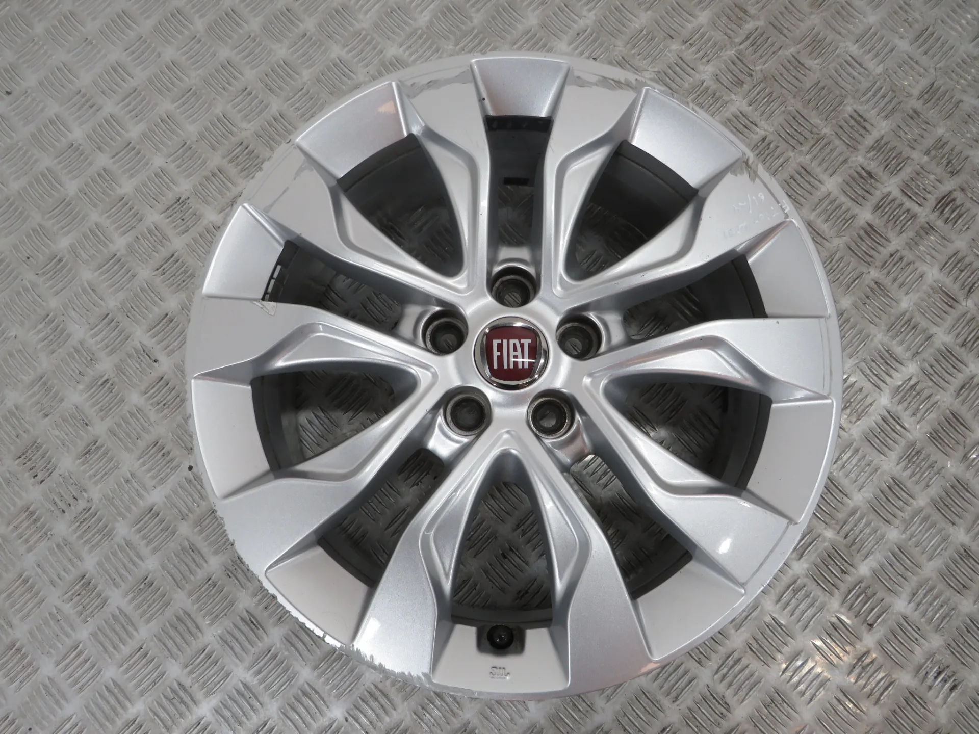 Set di cerchi FIAT Tipo Hatchback (357_) Imagem-1