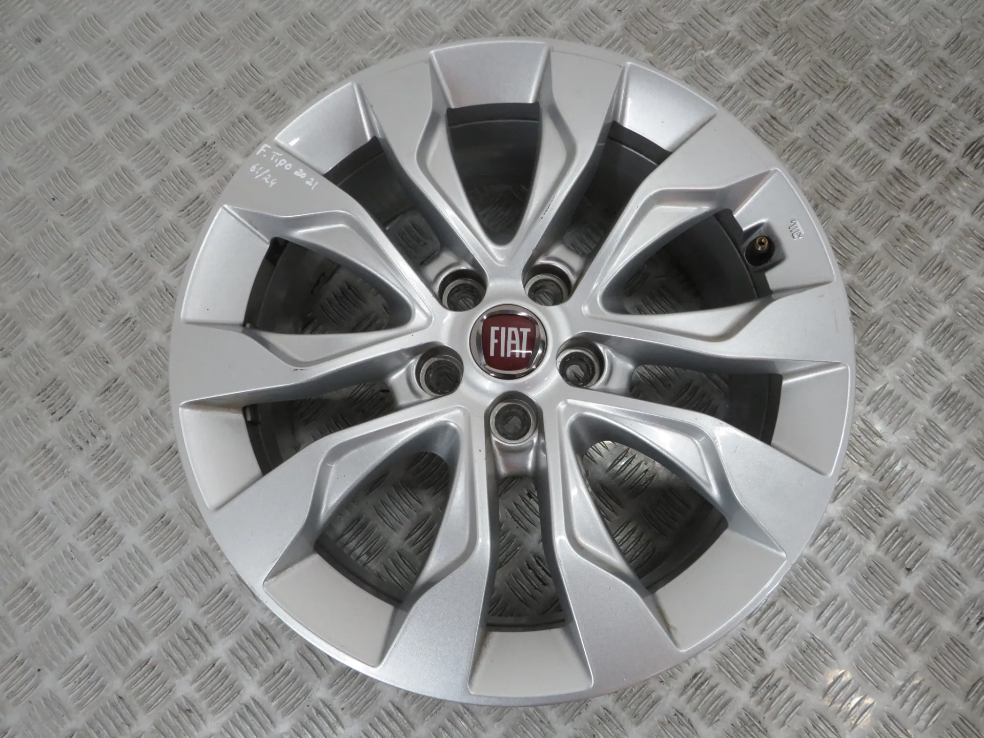 Set di cerchi FIAT Tipo Hatchback (357_) Imagem-5