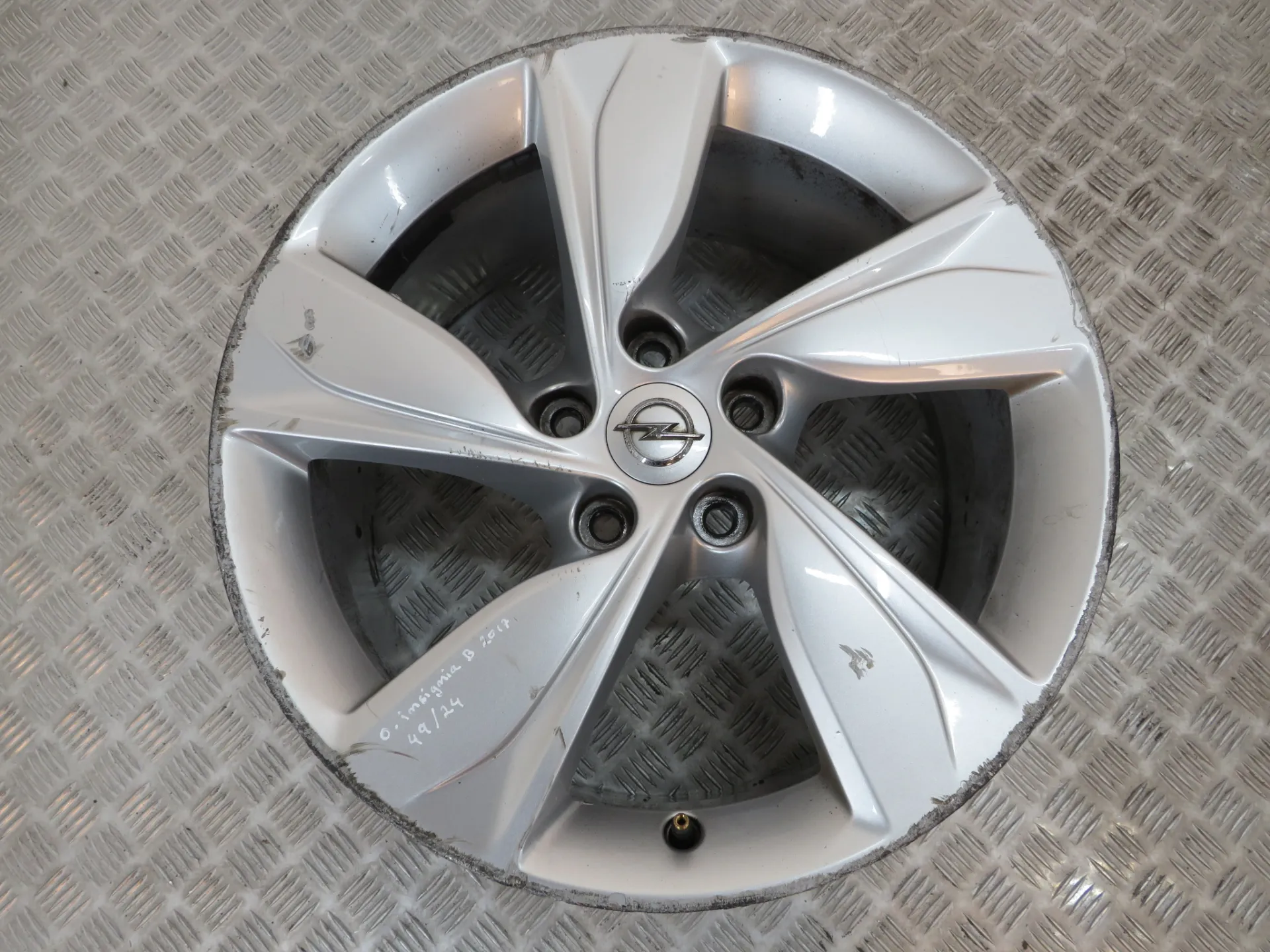 Jante frente esquerda OPEL Insignia B Sports Tourer (Z18) Imagem-0
