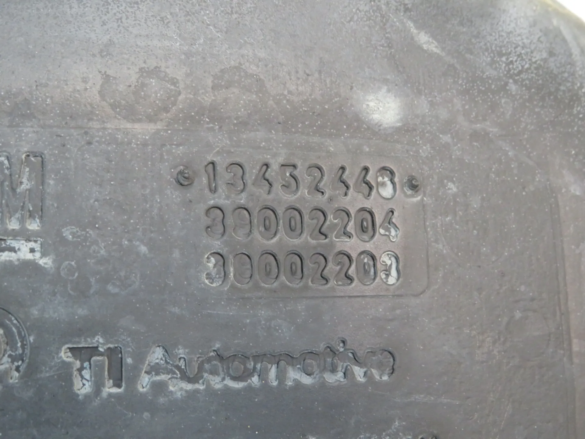 Fuel tank OPEL Astra K Sports Tourer Imagem-3