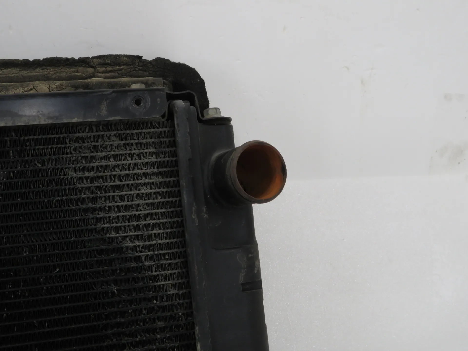 Radiateur d'eau MITSUBISHI Canter (FB7, FB8, FE7, FE8) VII Imagem-2