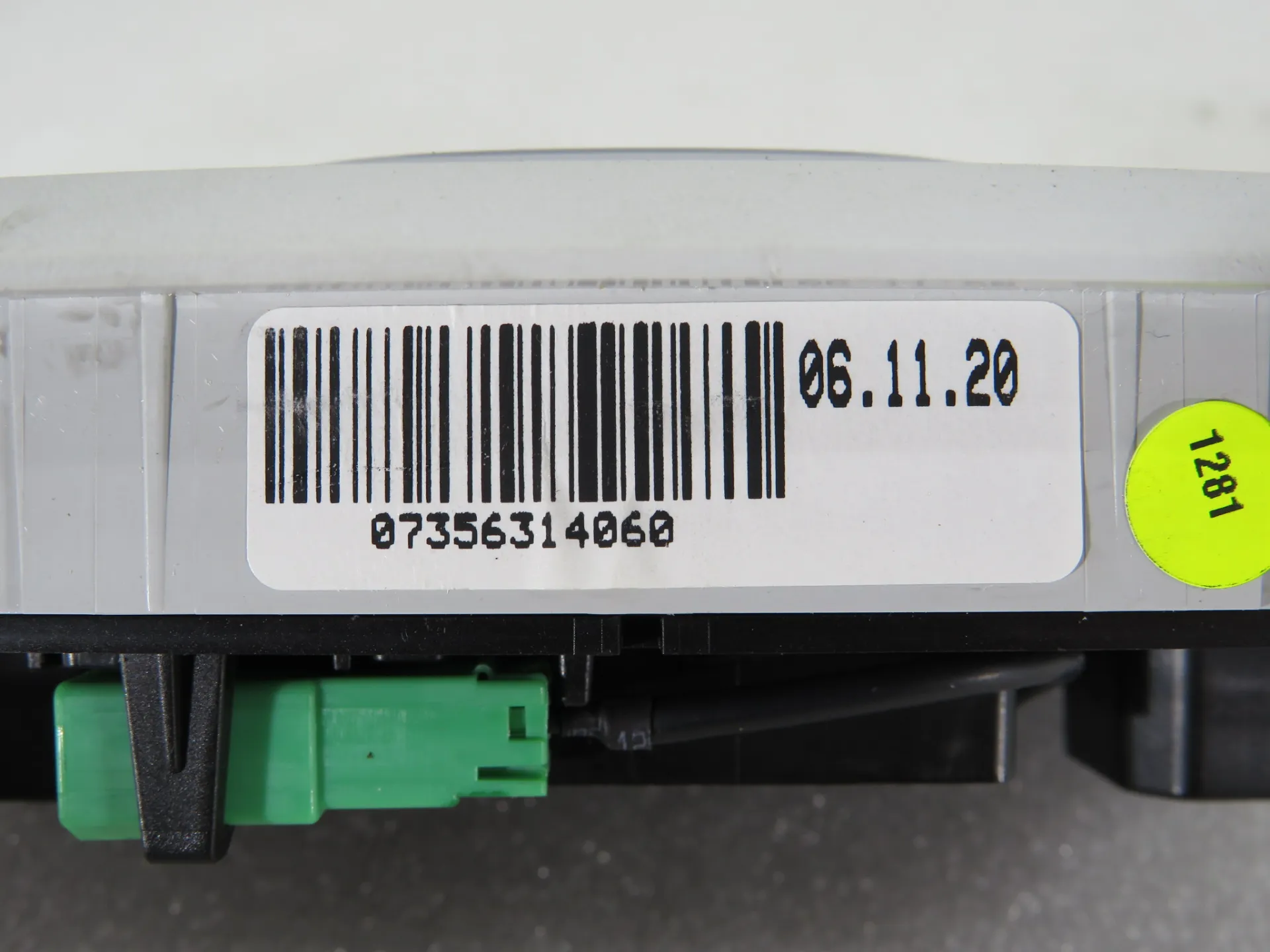 Plafonnier avant FIAT Tipo Hatchback (357_) Imagem-4