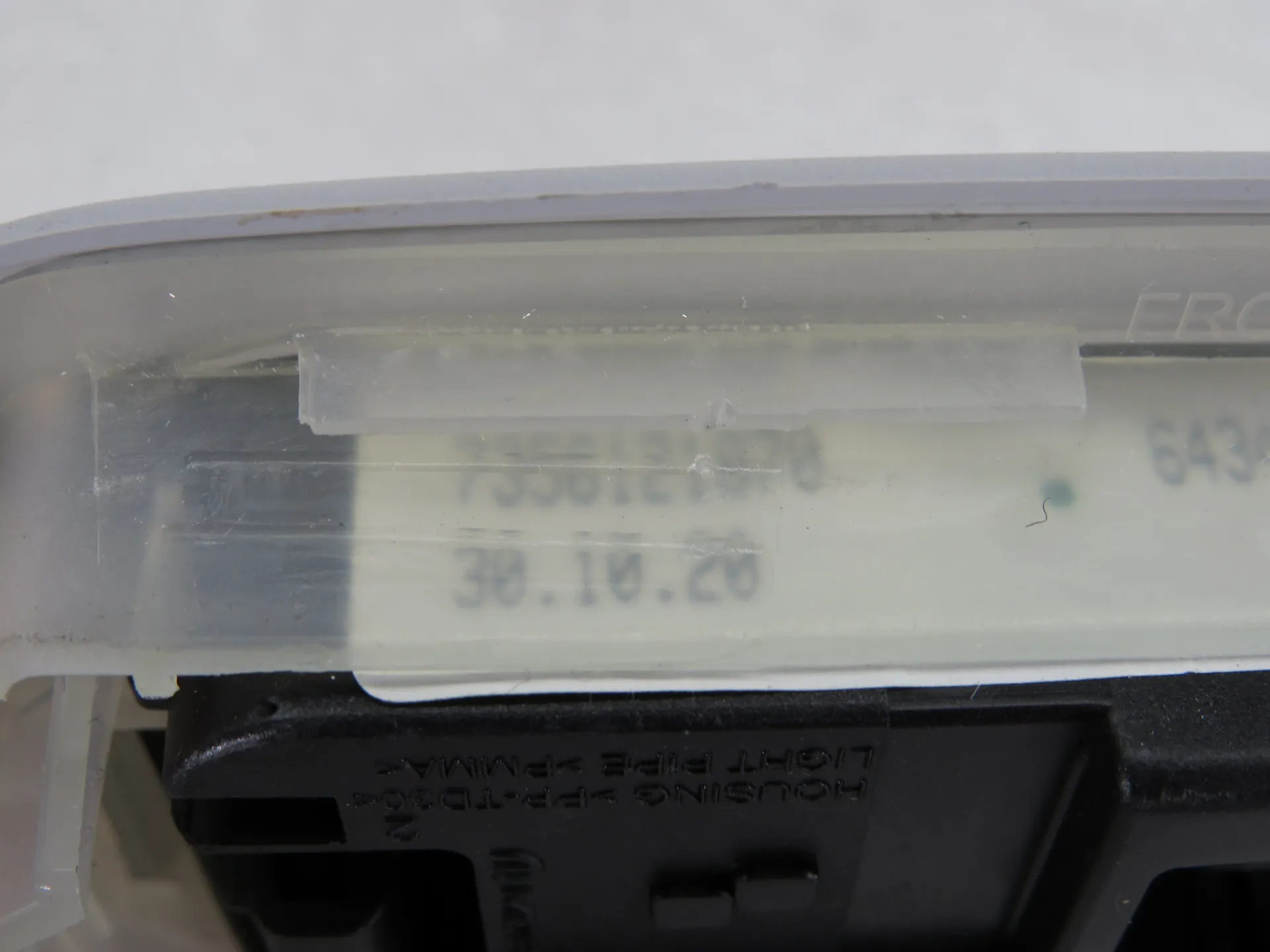 Plafonnier arrière FIAT Tipo Hatchback (357_) Imagem-4