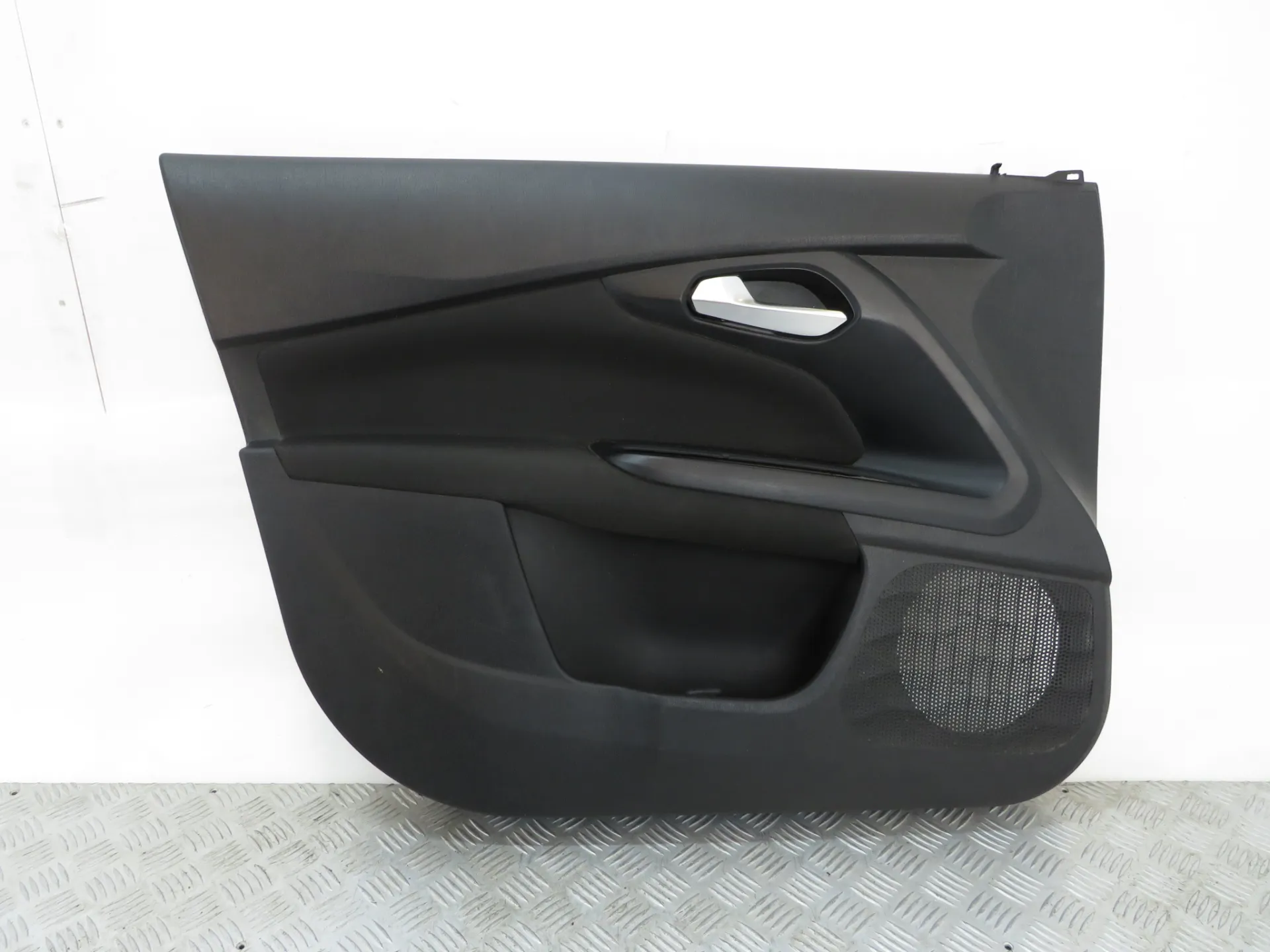 Left front door panel FIAT Tipo Hatchback (357_)