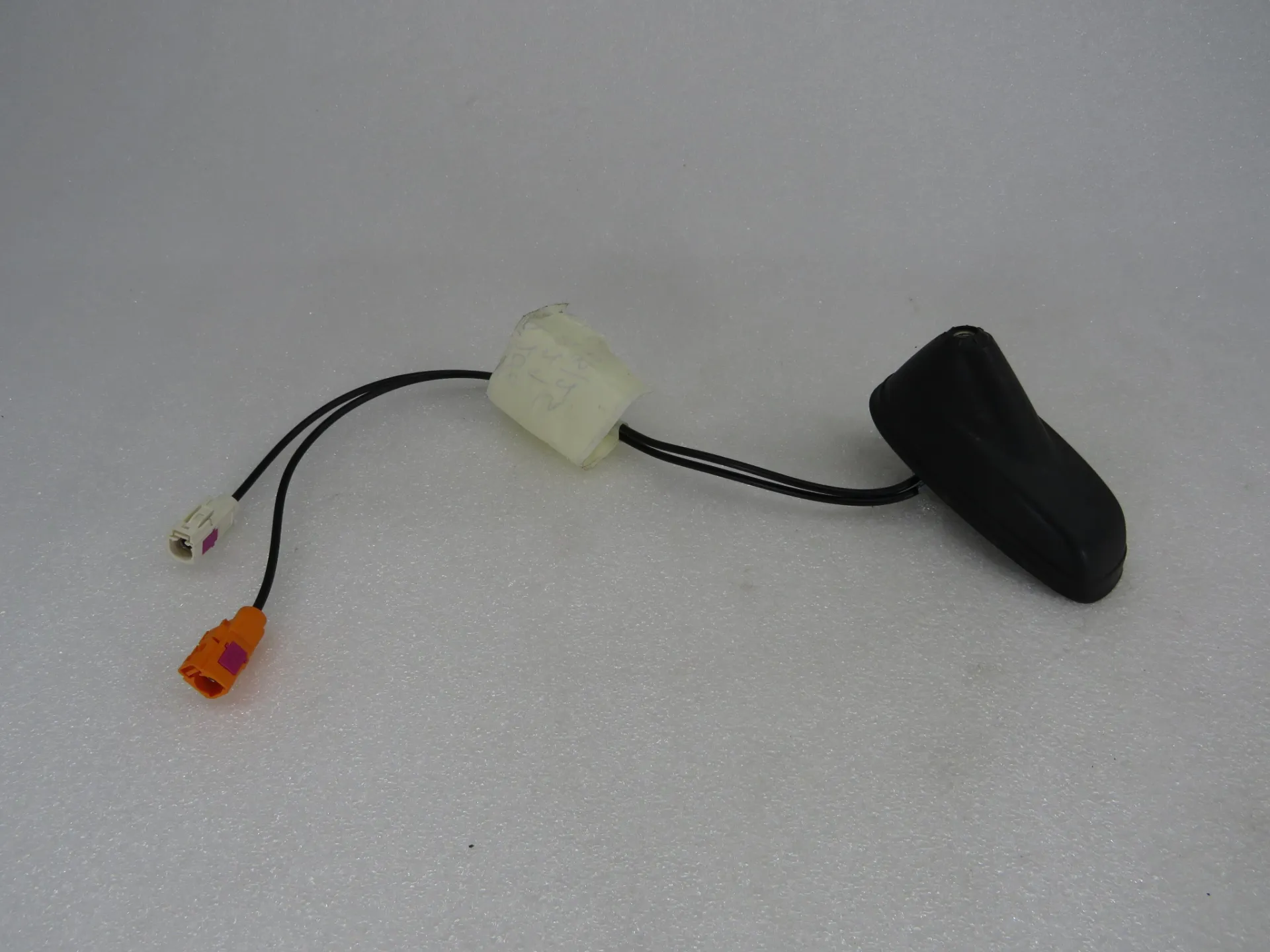 Base de antena PEUGEOT 208 II