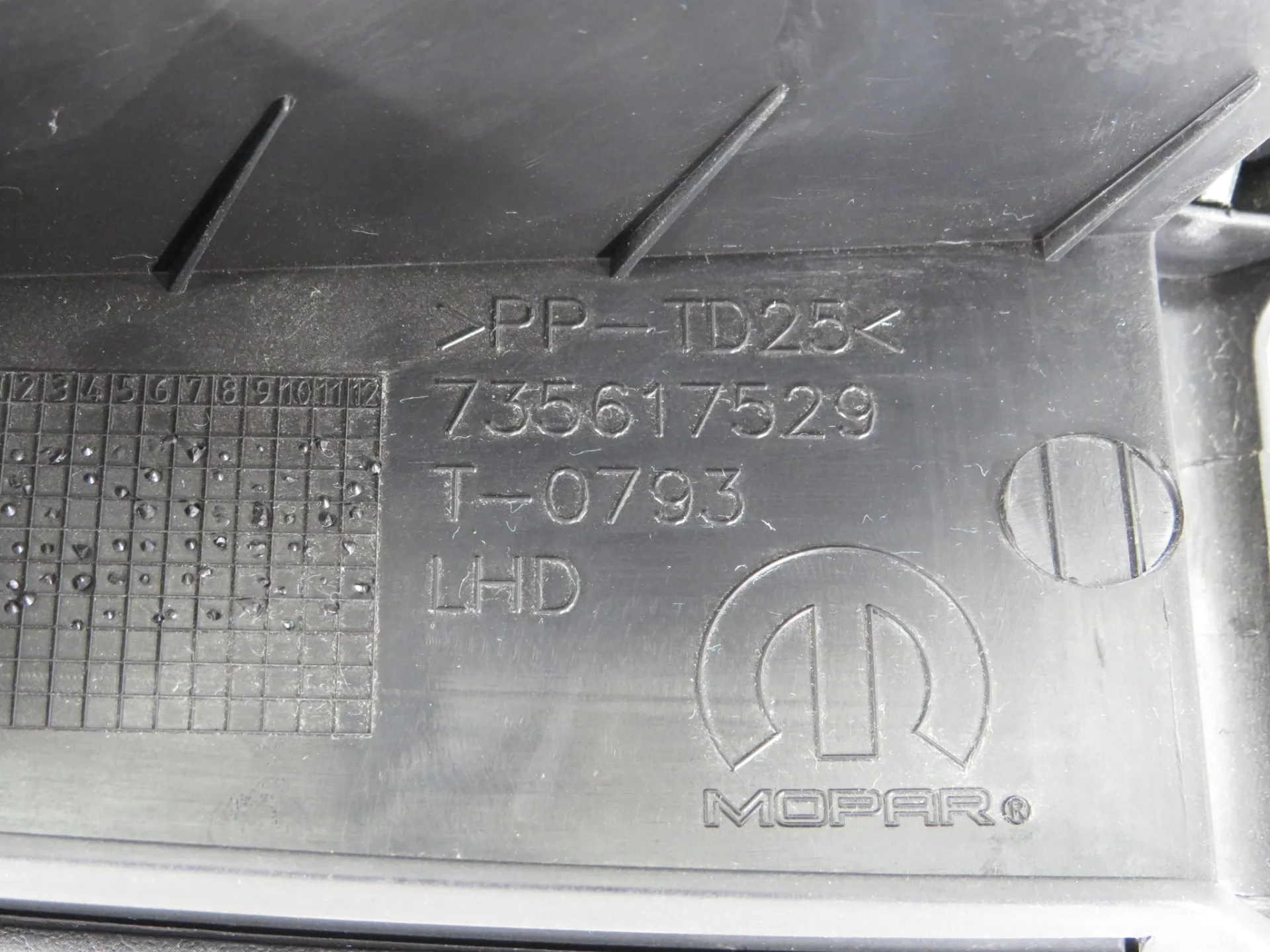 Guantera FIAT Tipo Hatchback (357_) Imagem-3