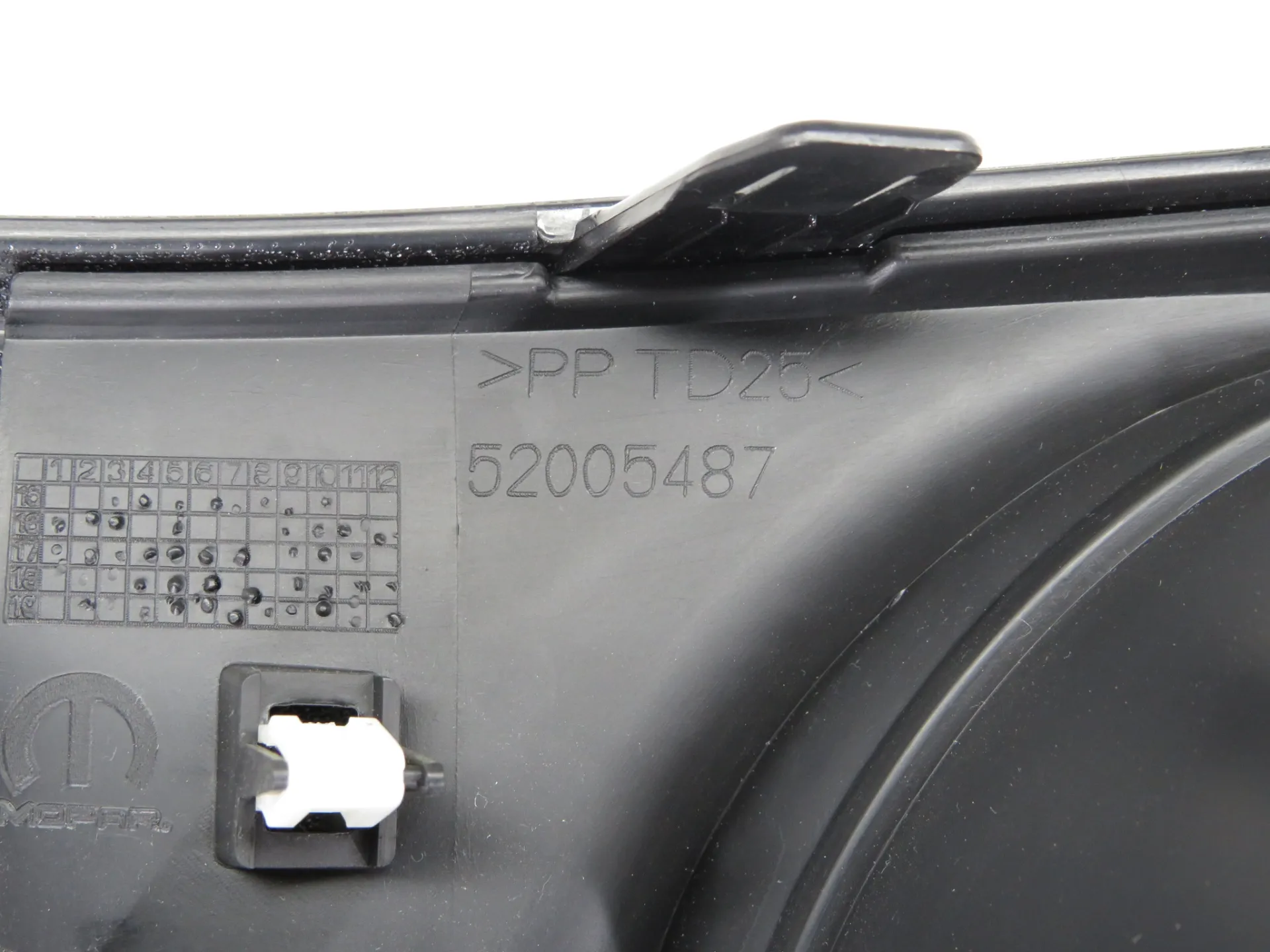 Instrument Clusters Bezel FIAT Tipo Hatchback (357_) Imagem-3