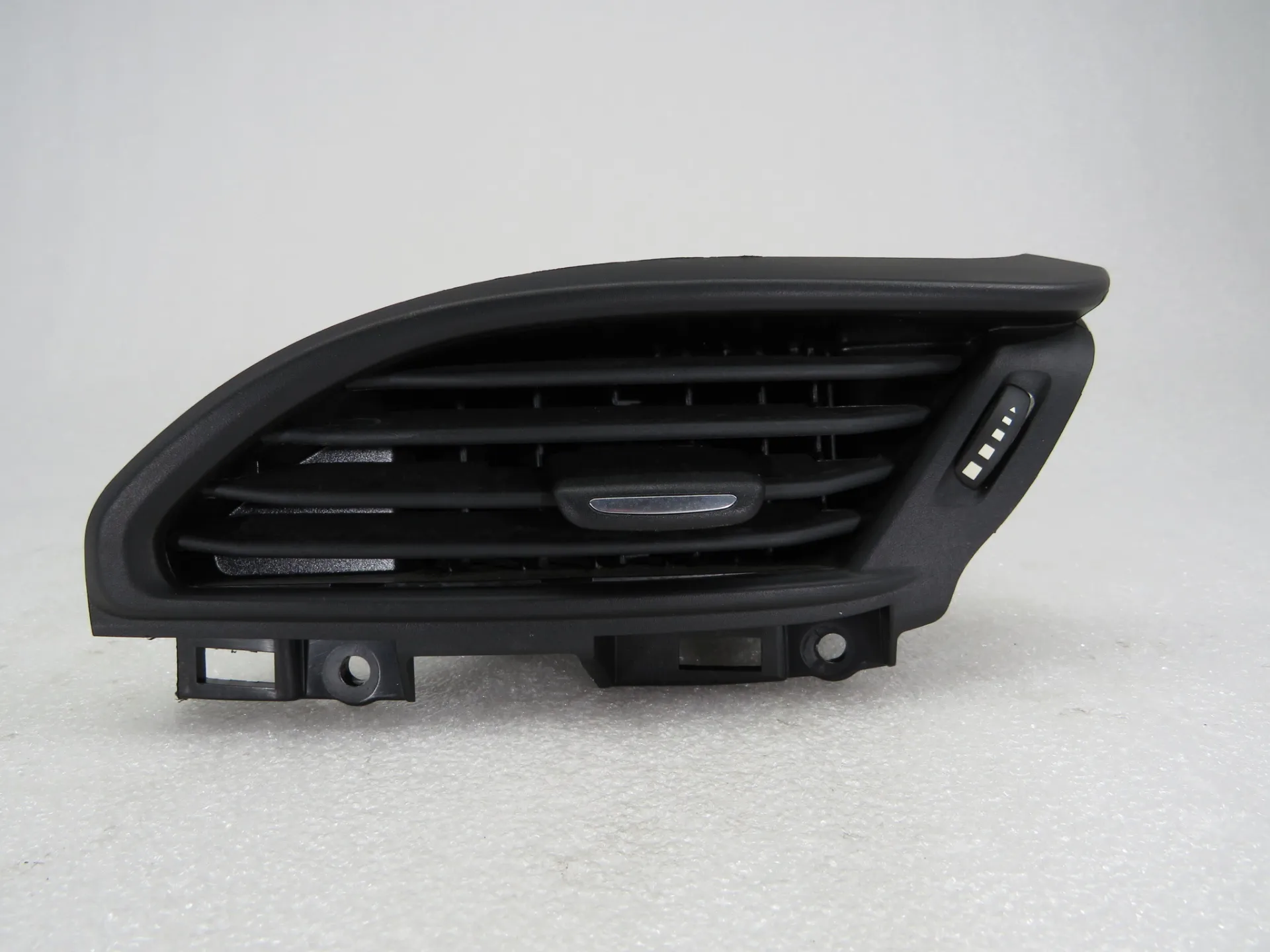 Diffuser / air vent FIAT Tipo Hatchback (357_)