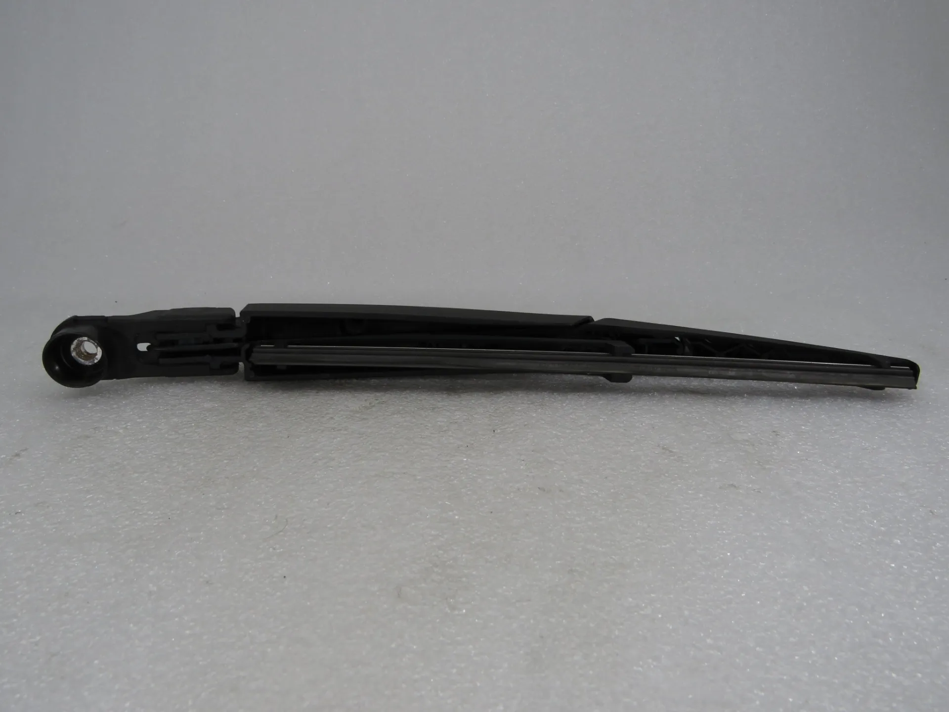 Rear wiper arm FIAT Tipo Hatchback (357_) Imagem-2
