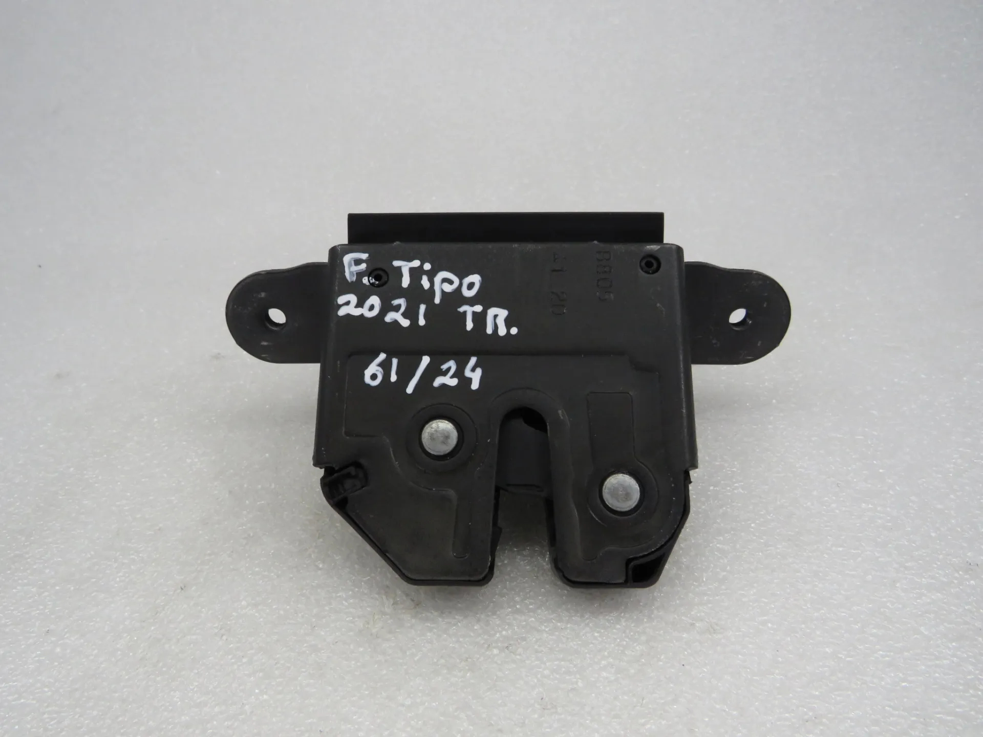 Tailgate Lock /Latch FIAT Tipo Hatchback (357_) Imagem-1