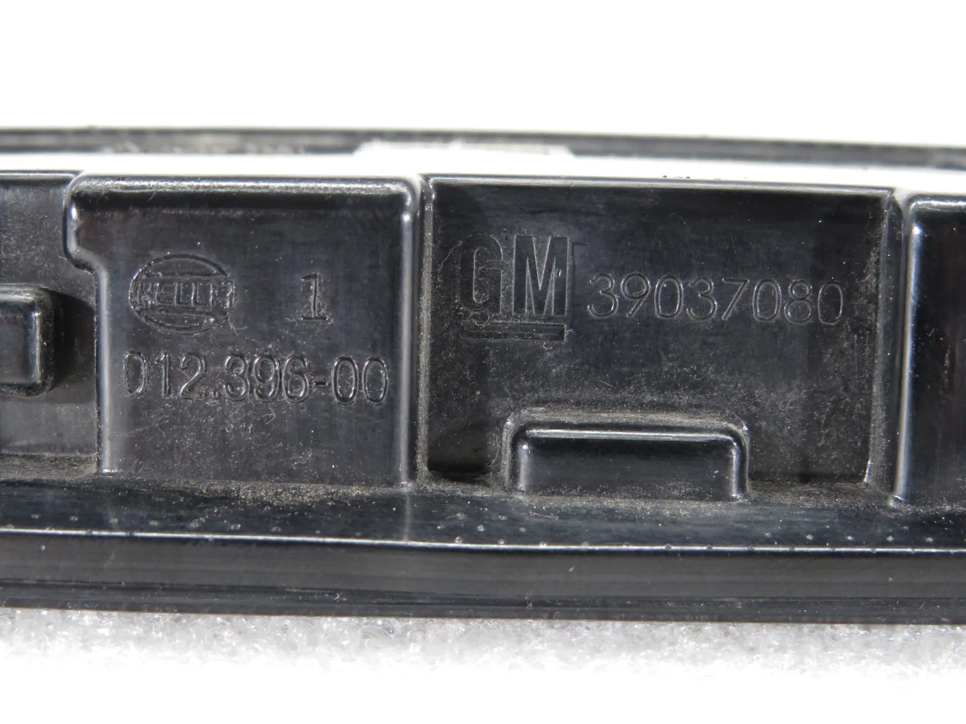 Additional stop light / 3rd stop light OPEL Astra K Sports Tourer Imagem-2