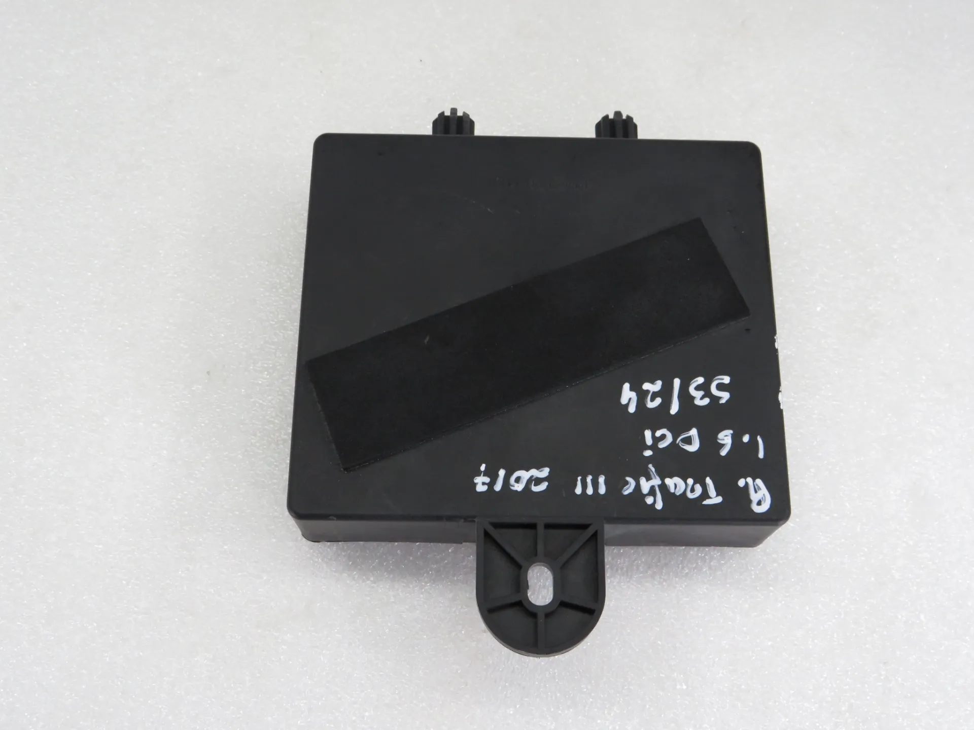 Generic Unit Module RENAULT Trafic III (FG_) Imagem-1