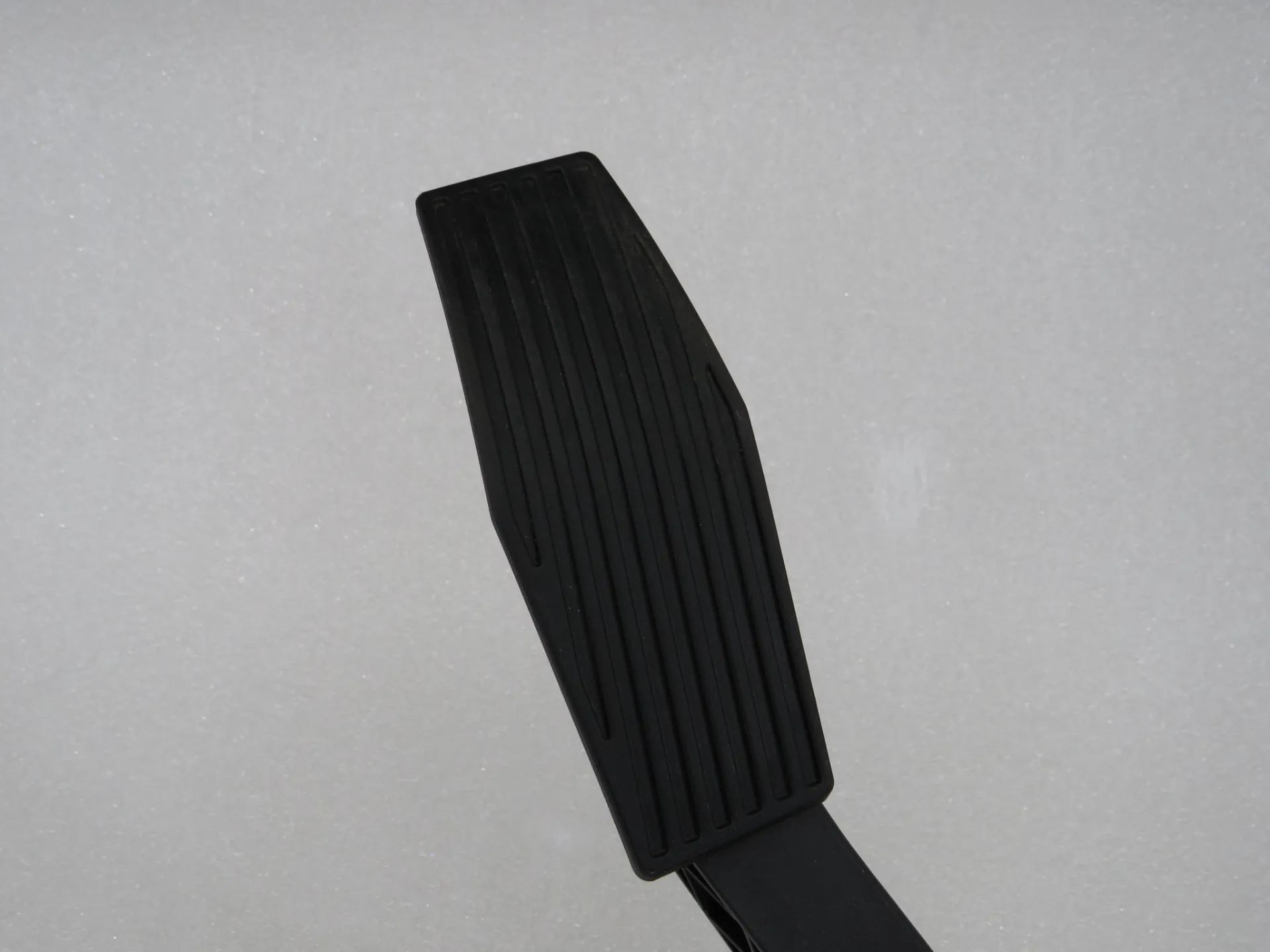Accelerator Pedal OPEL Astra K Sports Tourer Imagem-1