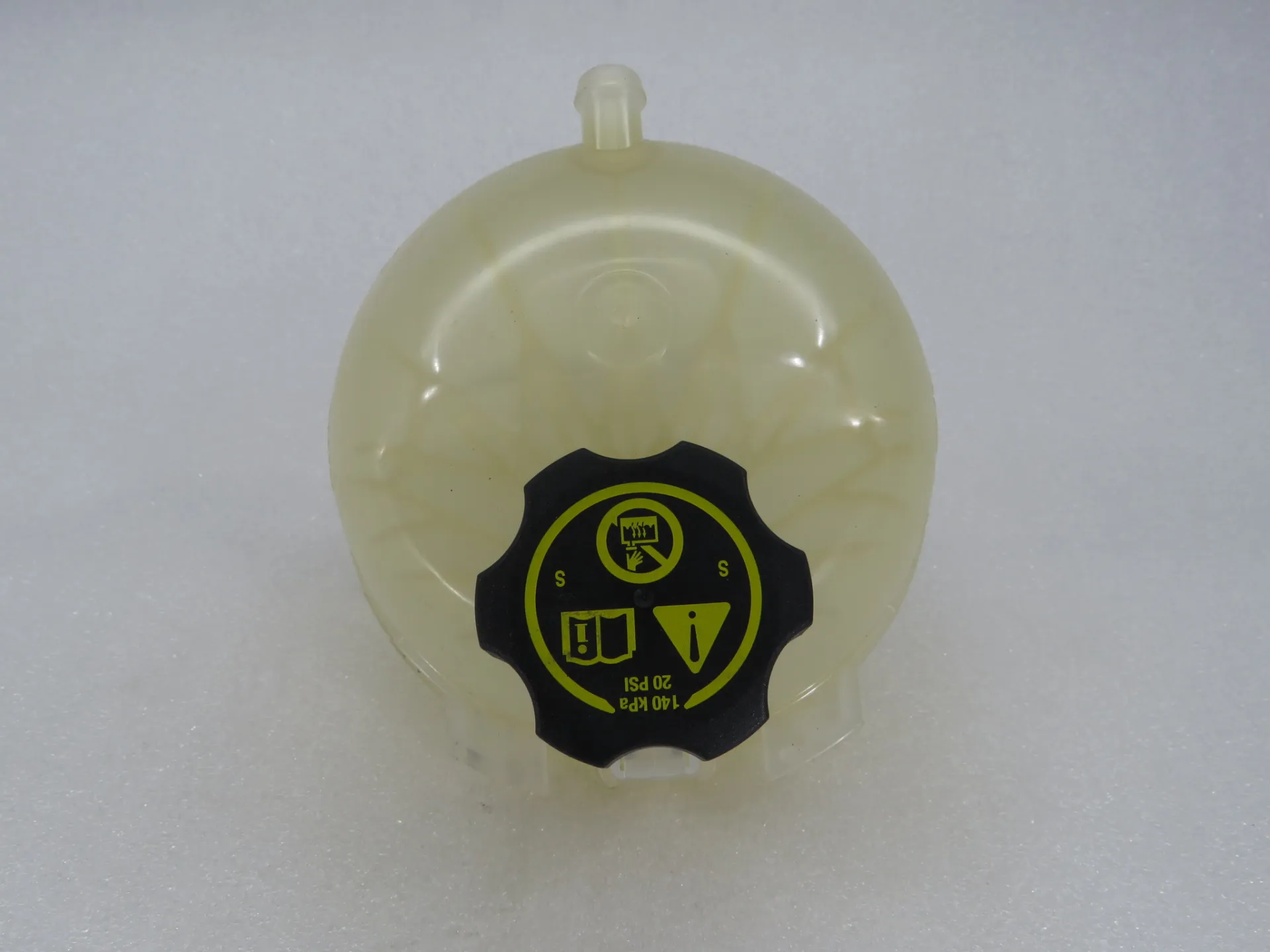 Coolant reservoir OPEL Astra K Sports Tourer