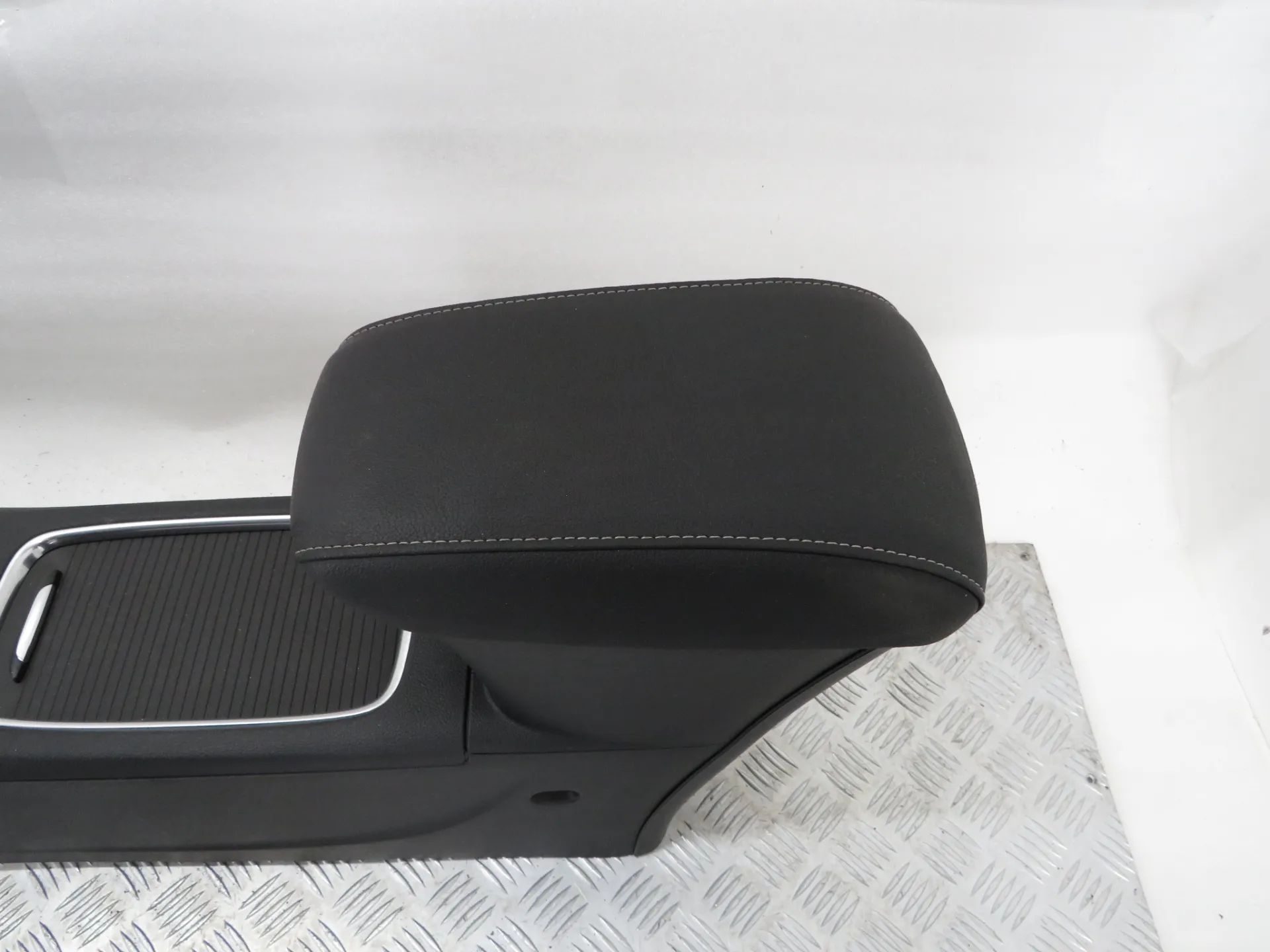 Center console  OPEL Astra K Sports Tourer Imagem-1