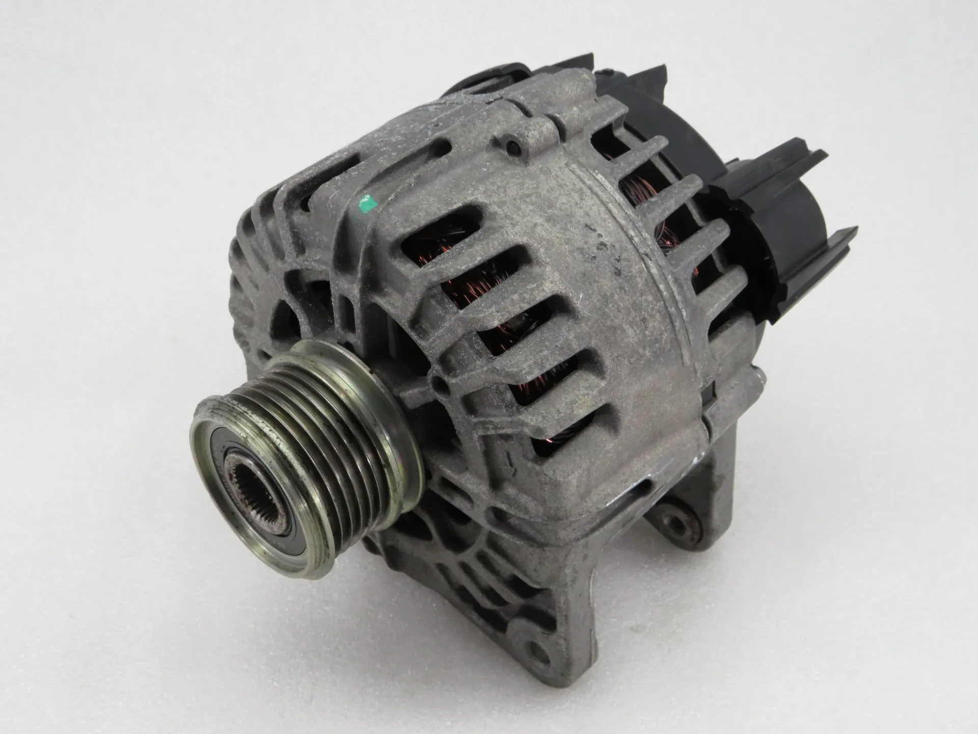 Alternador RENAULT Express Van