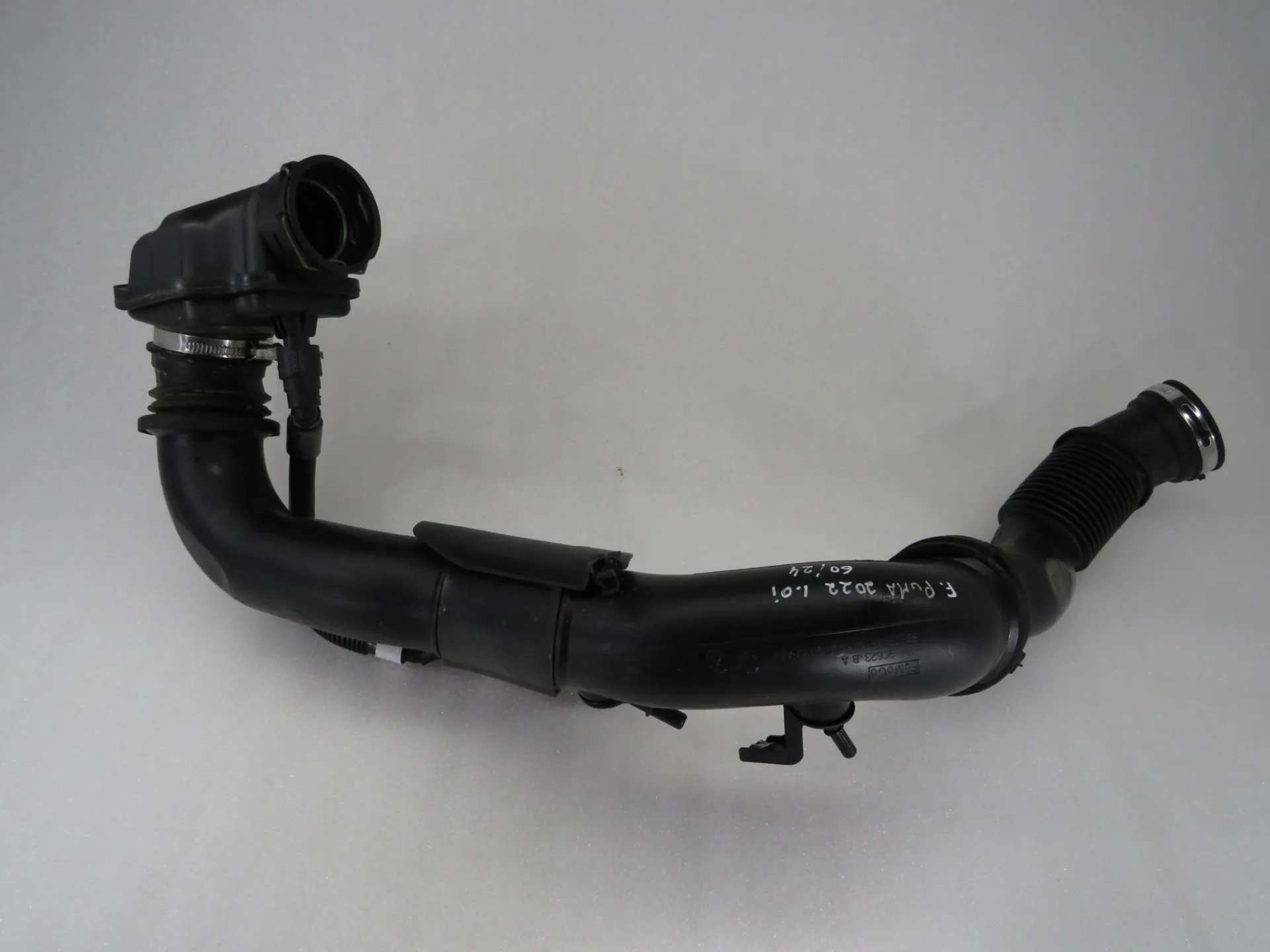 Tubo do ar FORD Puma (J2K, CF7)