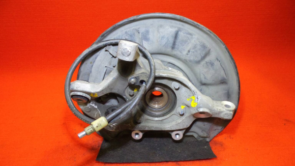 Fusée arrière Droite MERCEDES-BENZ Classe C (W204)