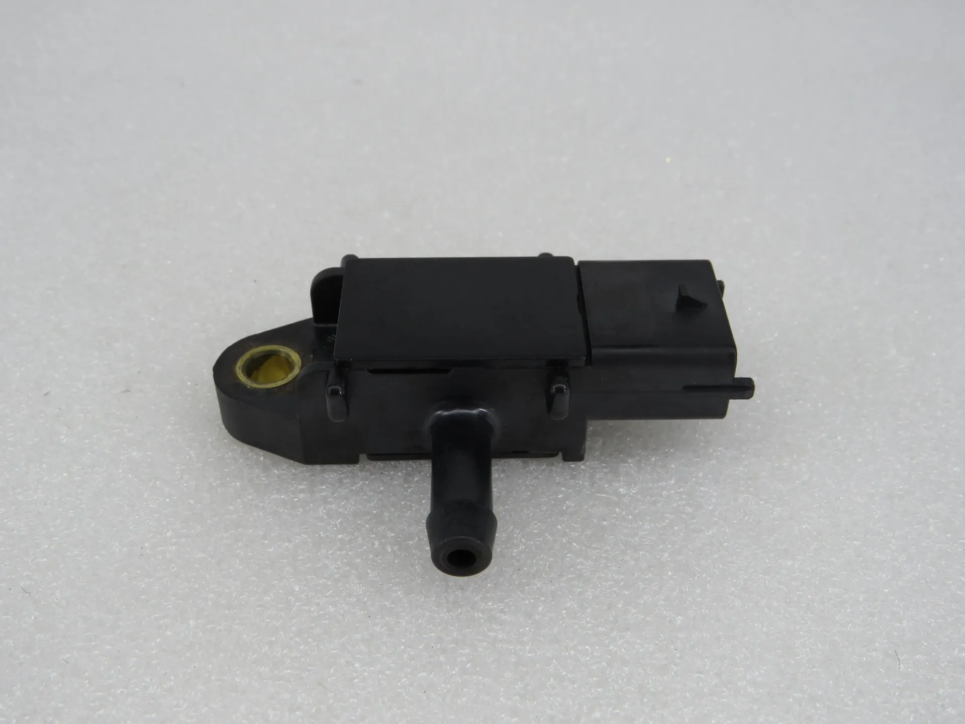 Sensor de pressão do coletor de admissão / sensor MAP OPEL Astra J GTC