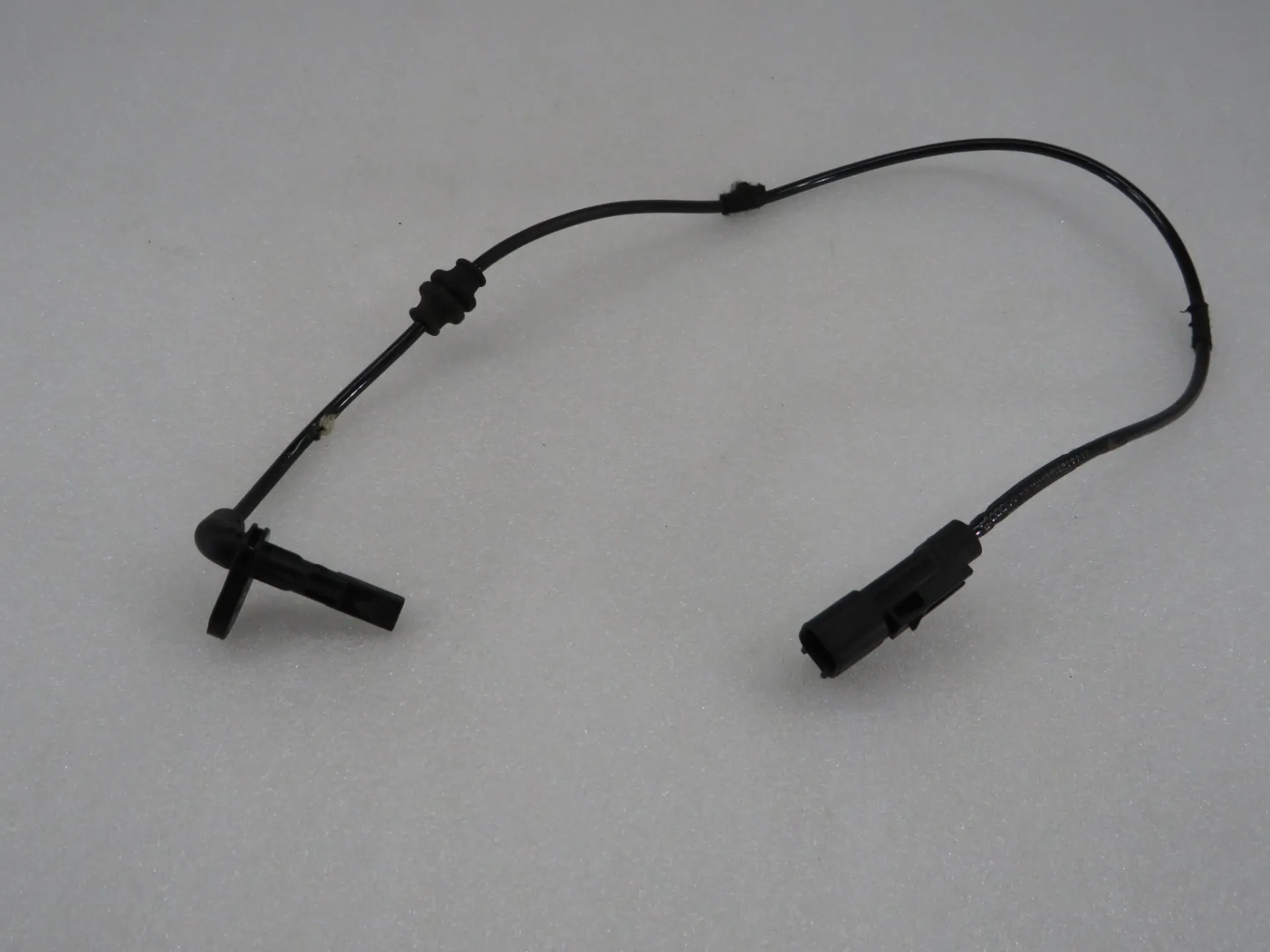 Sensor ABS trás direito OPEL Astra J GTC