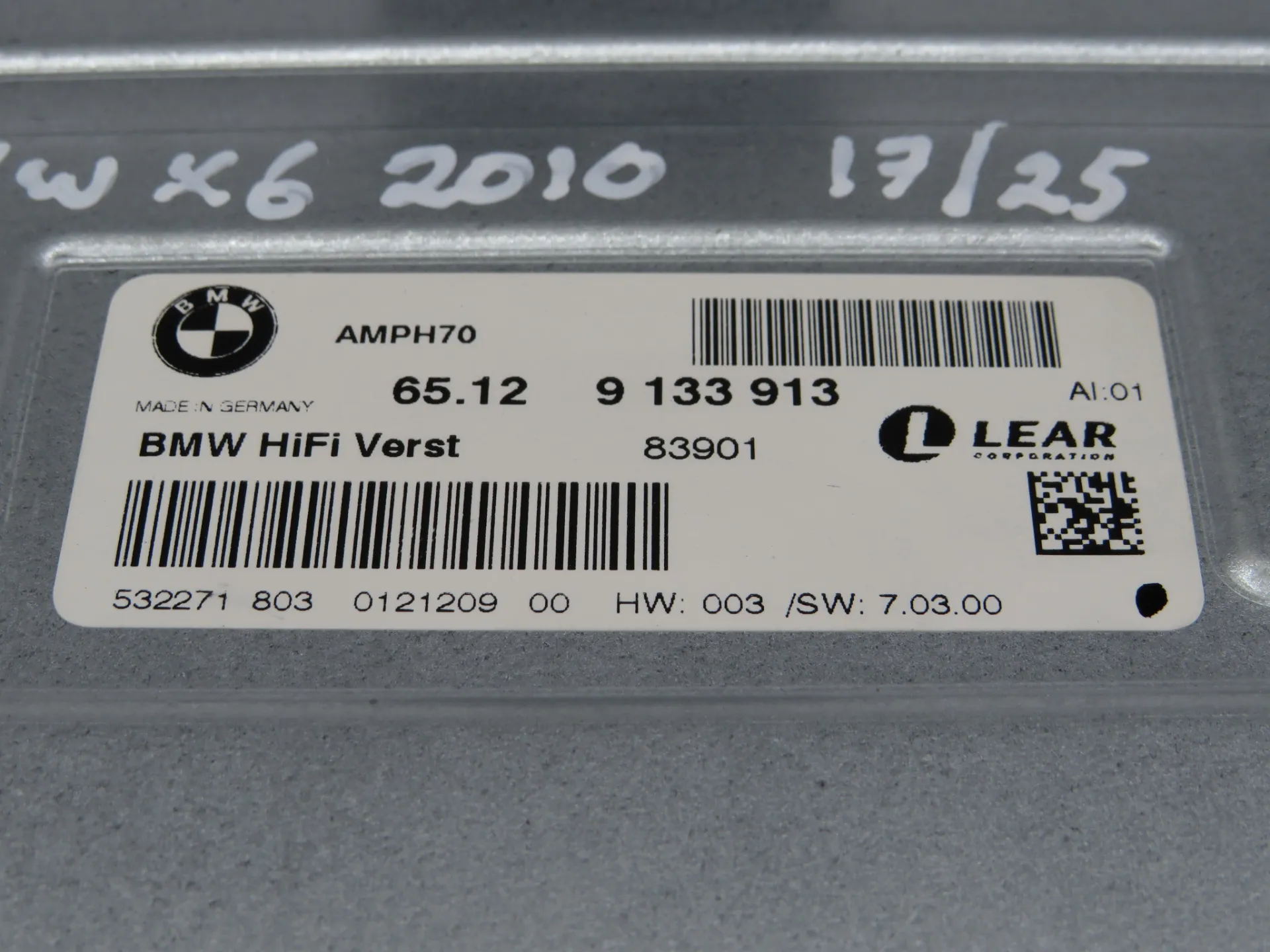 Amplificador de antena BMW X6 (E71, E72) Imagem-2