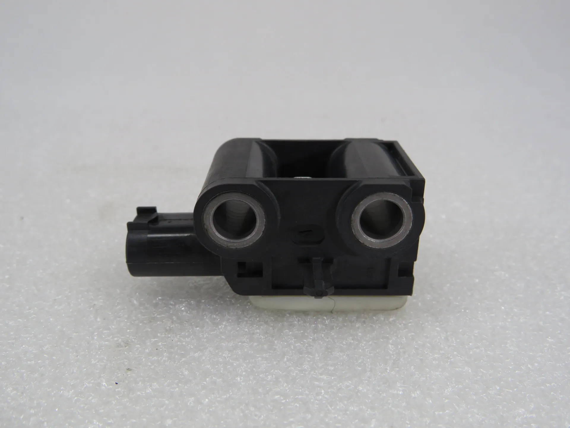Sensor de impacto BMW X6 (E71, E72) Imagem-1