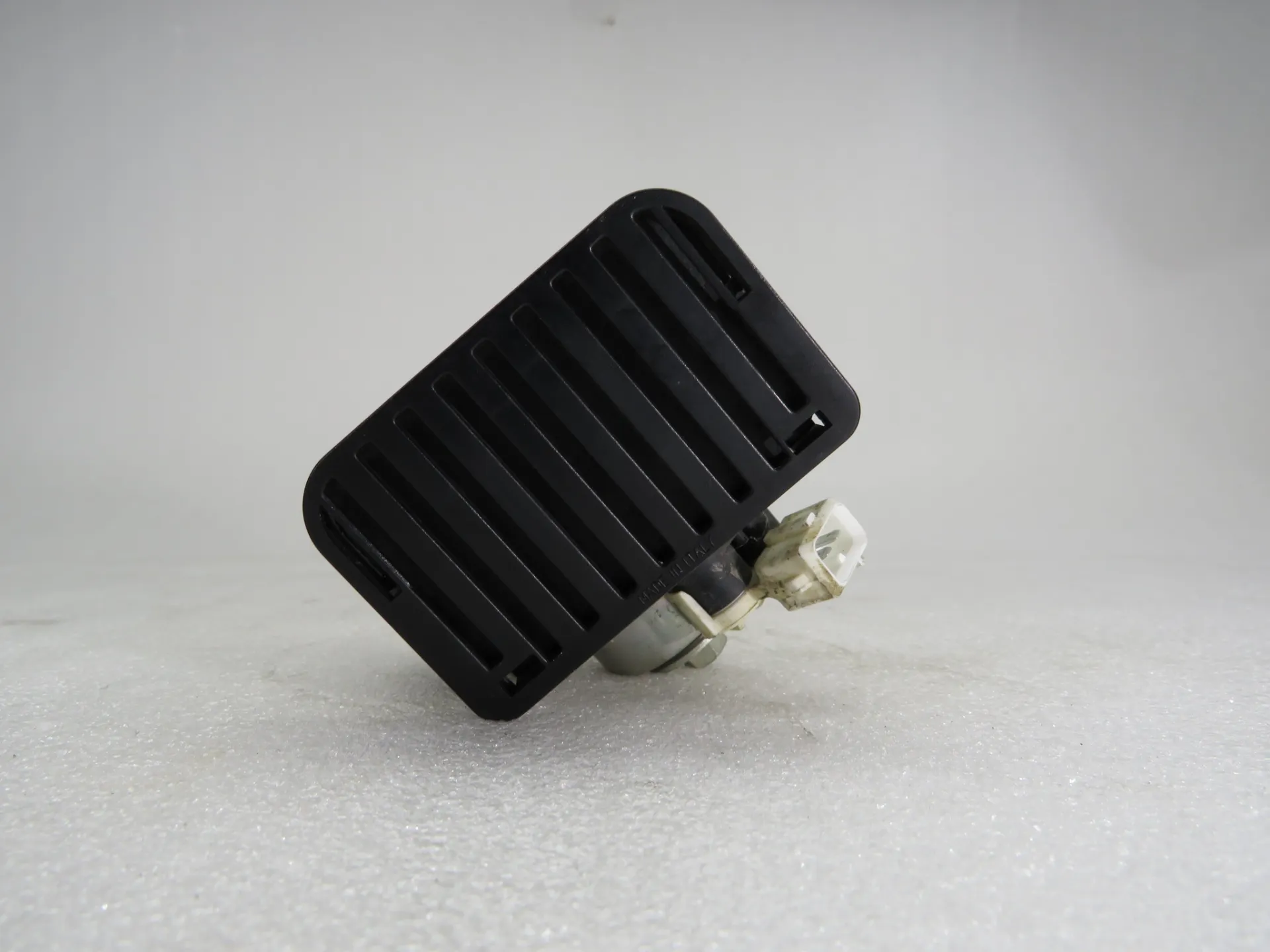 Horn PEUGEOT Boxer Imagem-1