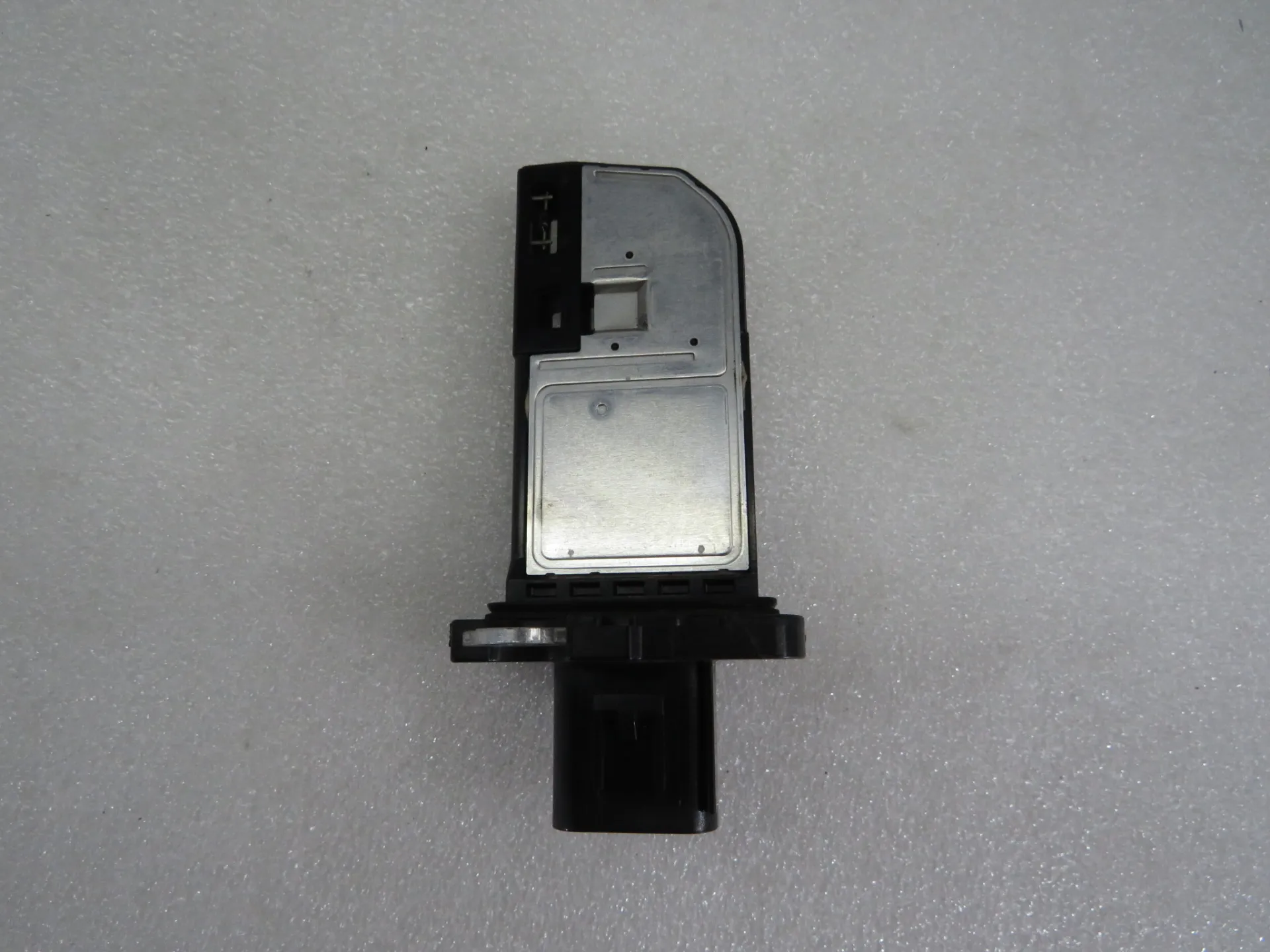 Medidor de masa de aire / Caudalímetros  PEUGEOT Boxer