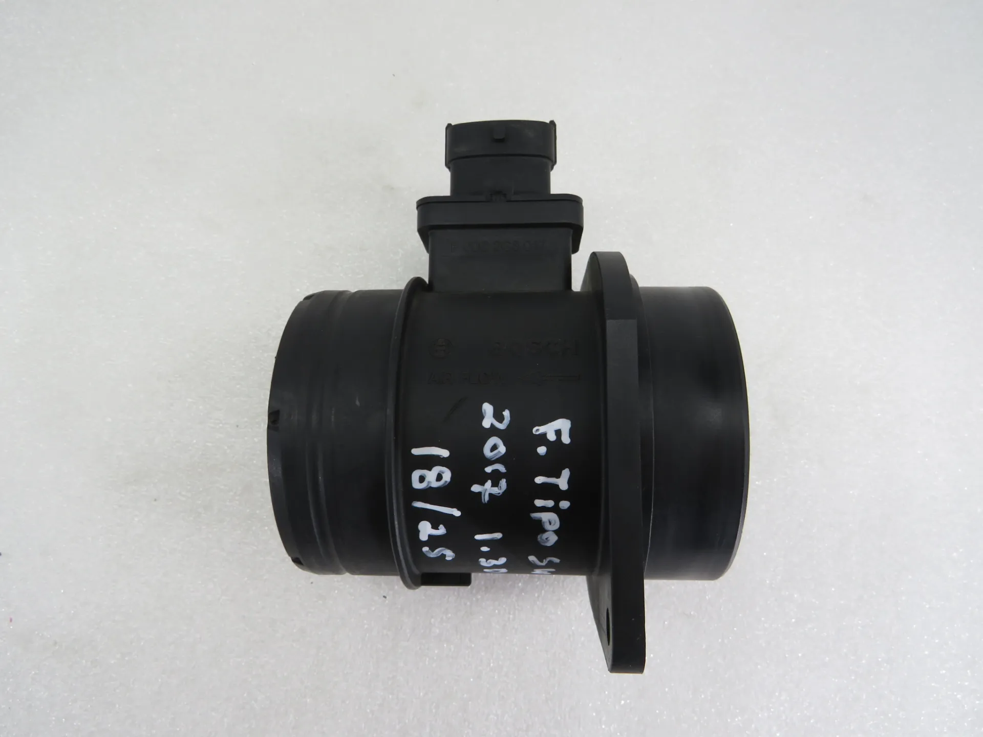 Débitmètre d'air massique (MAF) FIAT Tipo Wagon (358_)