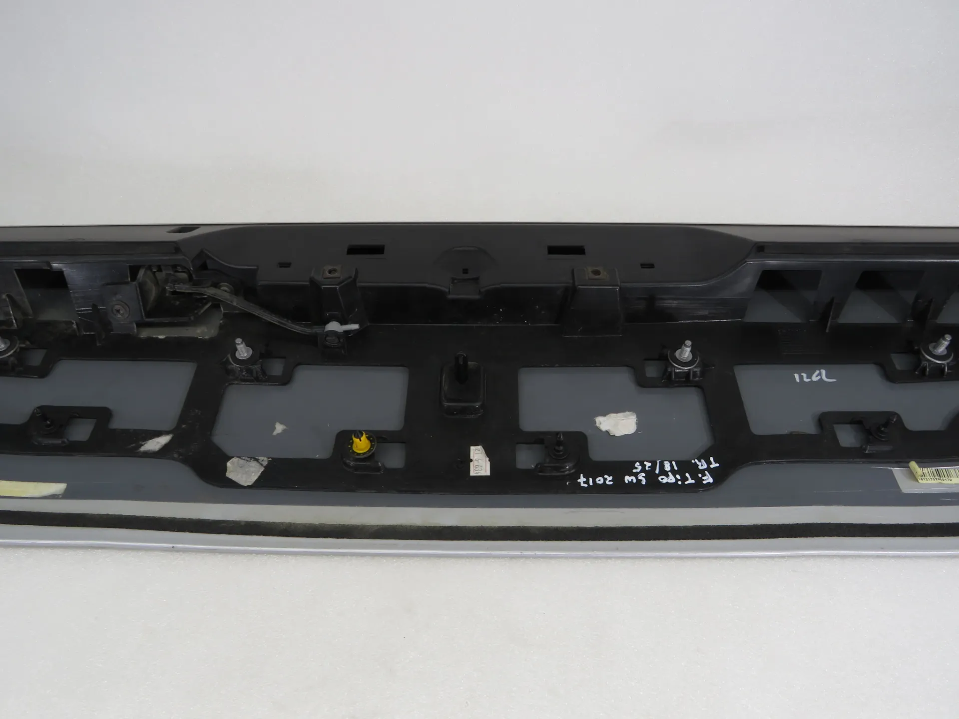 Spoiler portellone FIAT Tipo Wagon (358_) Imagem-6