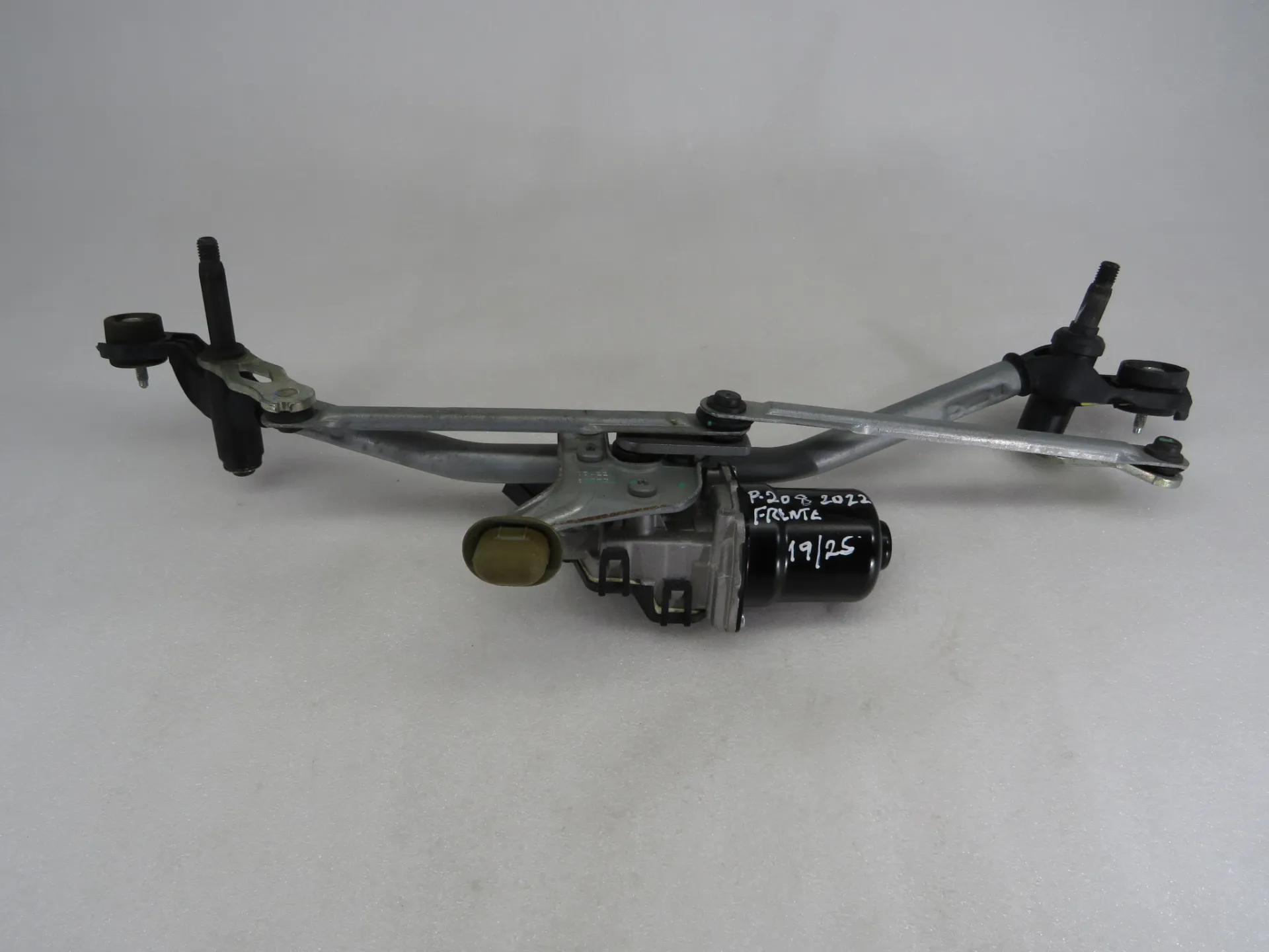 Motor limpa vidros frente PEUGEOT 208 II