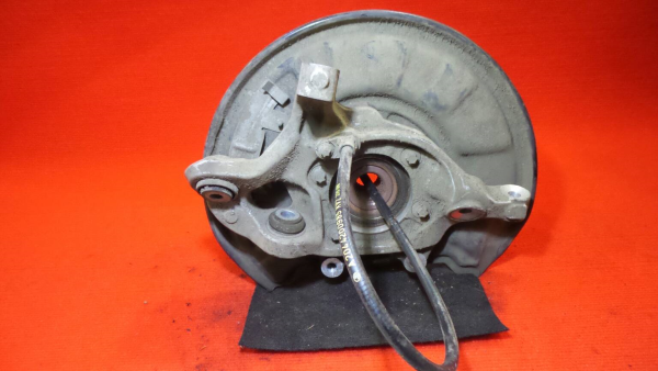 Fusée arrière Droite MERCEDES-BENZ Classe C (W204)