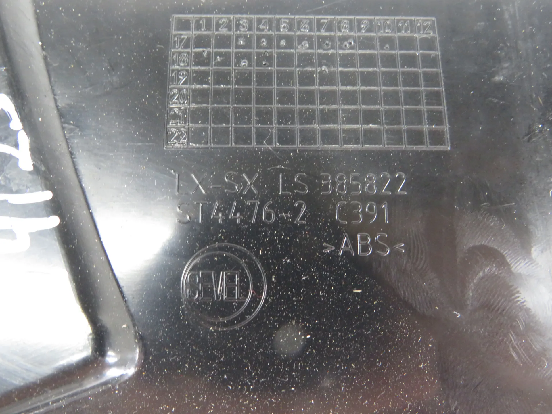 Diffuser / air vent PEUGEOT Boxer Imagem-4