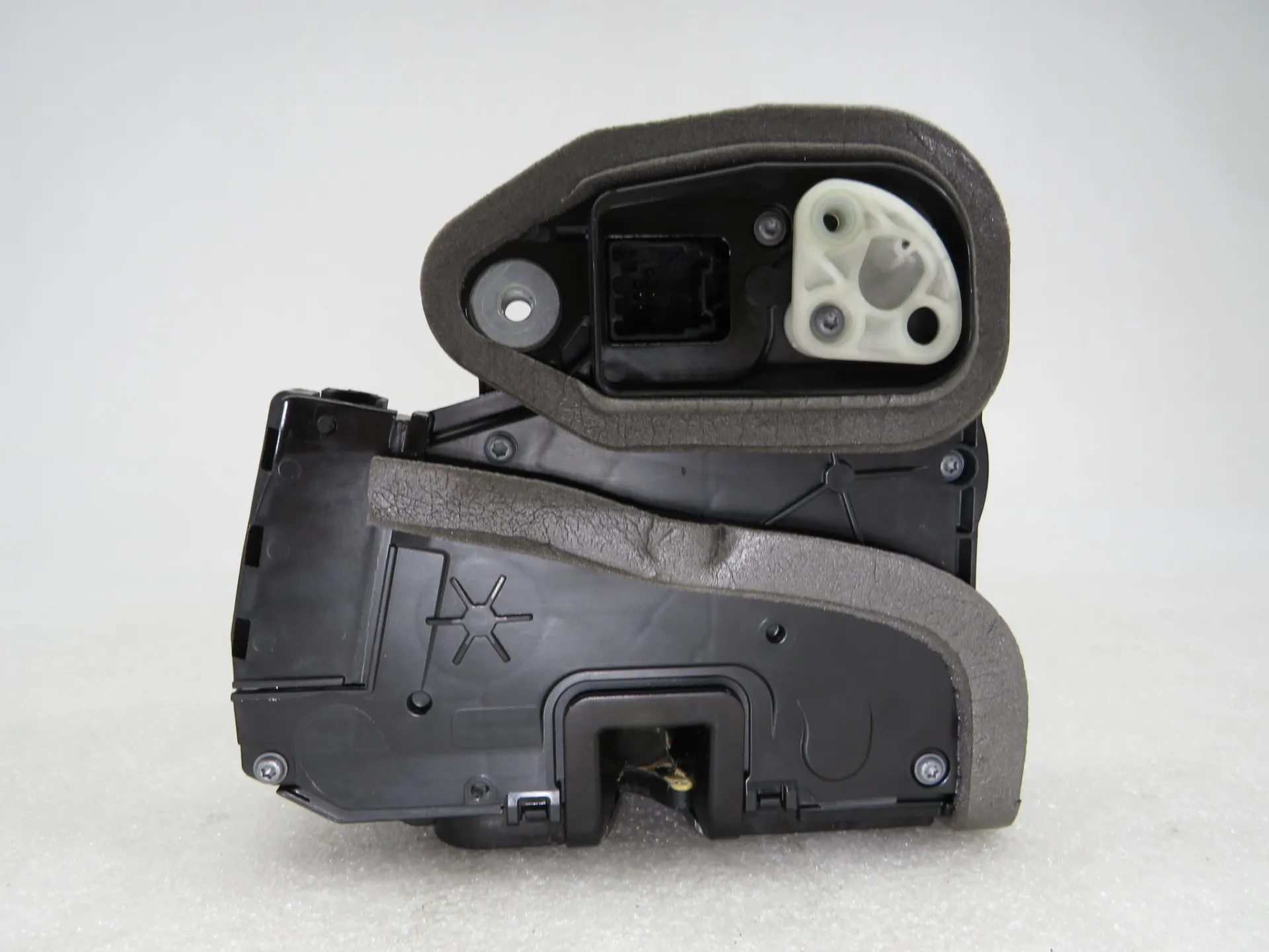 Front Right Door Lock OPEL Astra K Sports Tourer Imagem-1