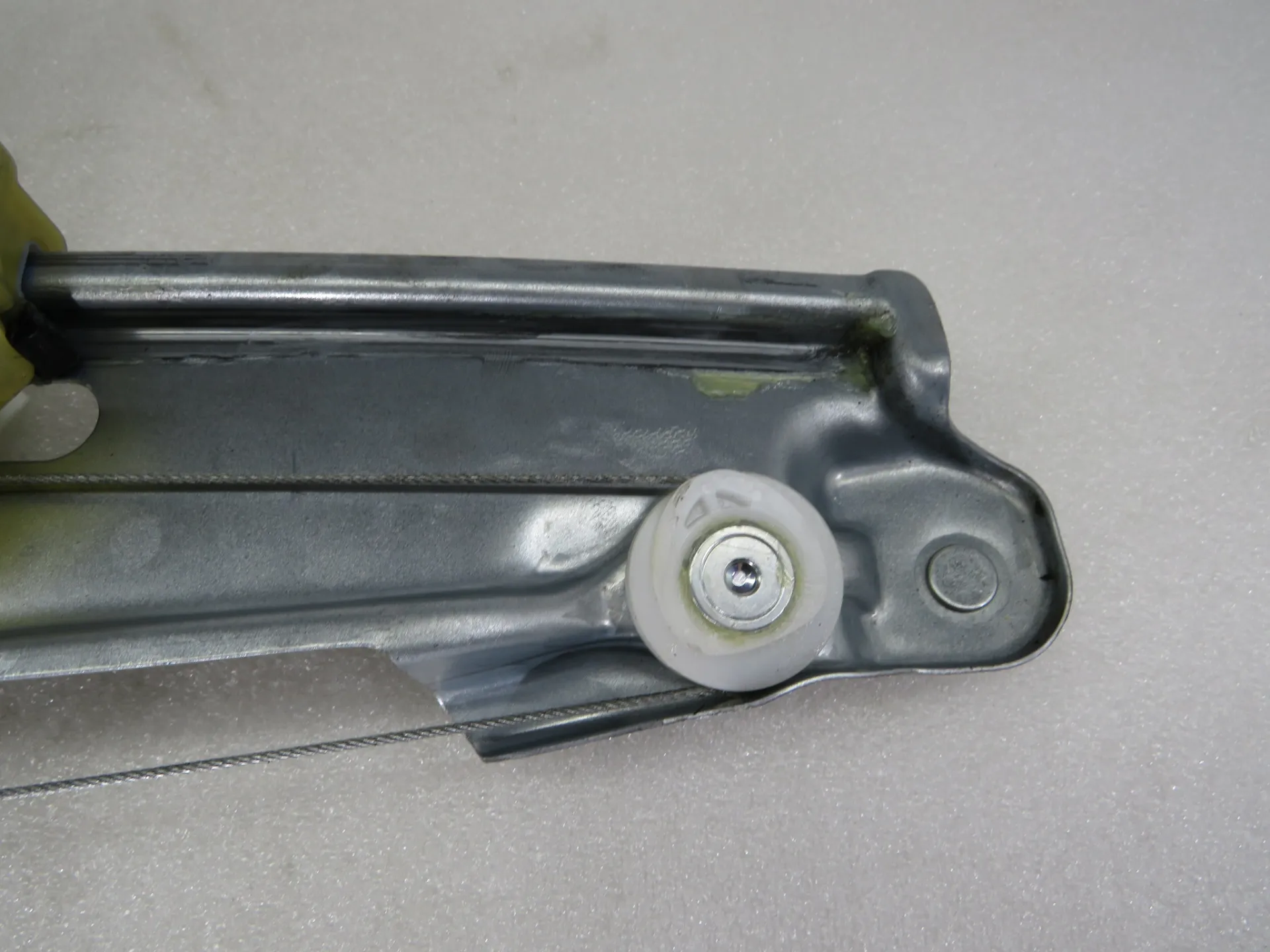 Elevalunas trasero izquierdo OPEL Astra K Sports Tourer Imagem-4