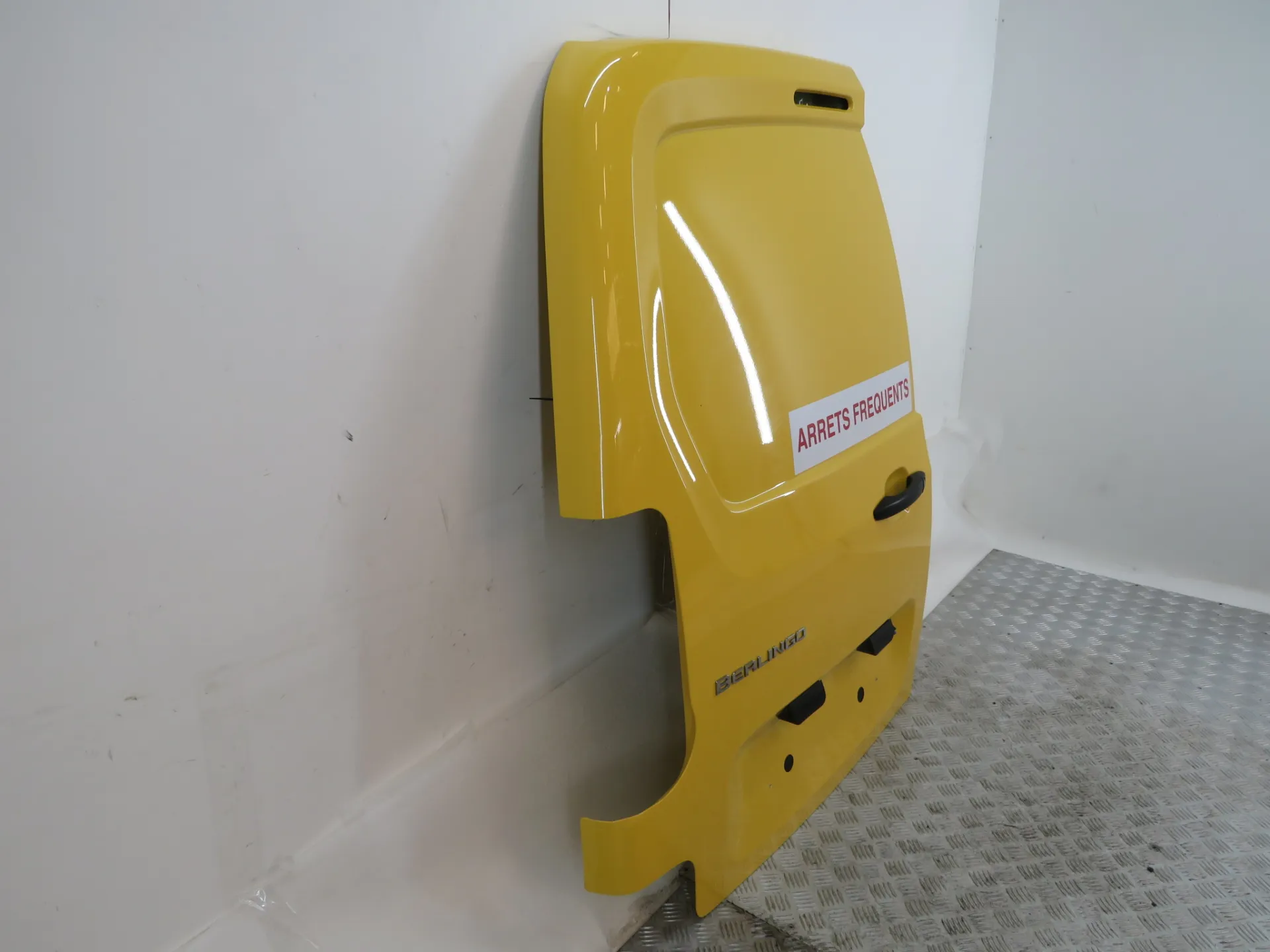 Porta trás esquerda CITROËN Berlingo (K9) Imagem-1