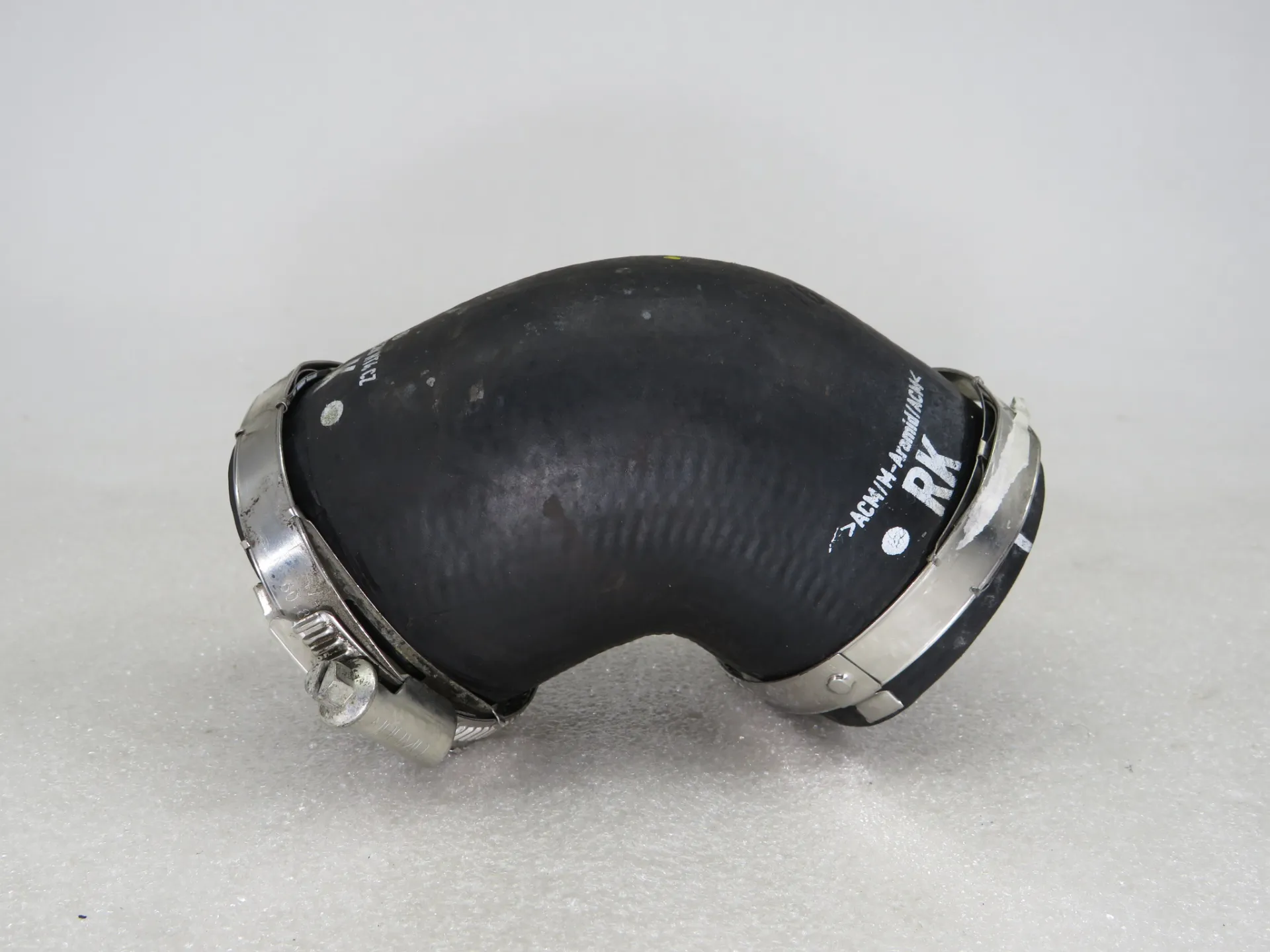 Tubo do intercooler VOLKSWAGEN Transporter VI Kombi (SGB, SGG, SGJ)